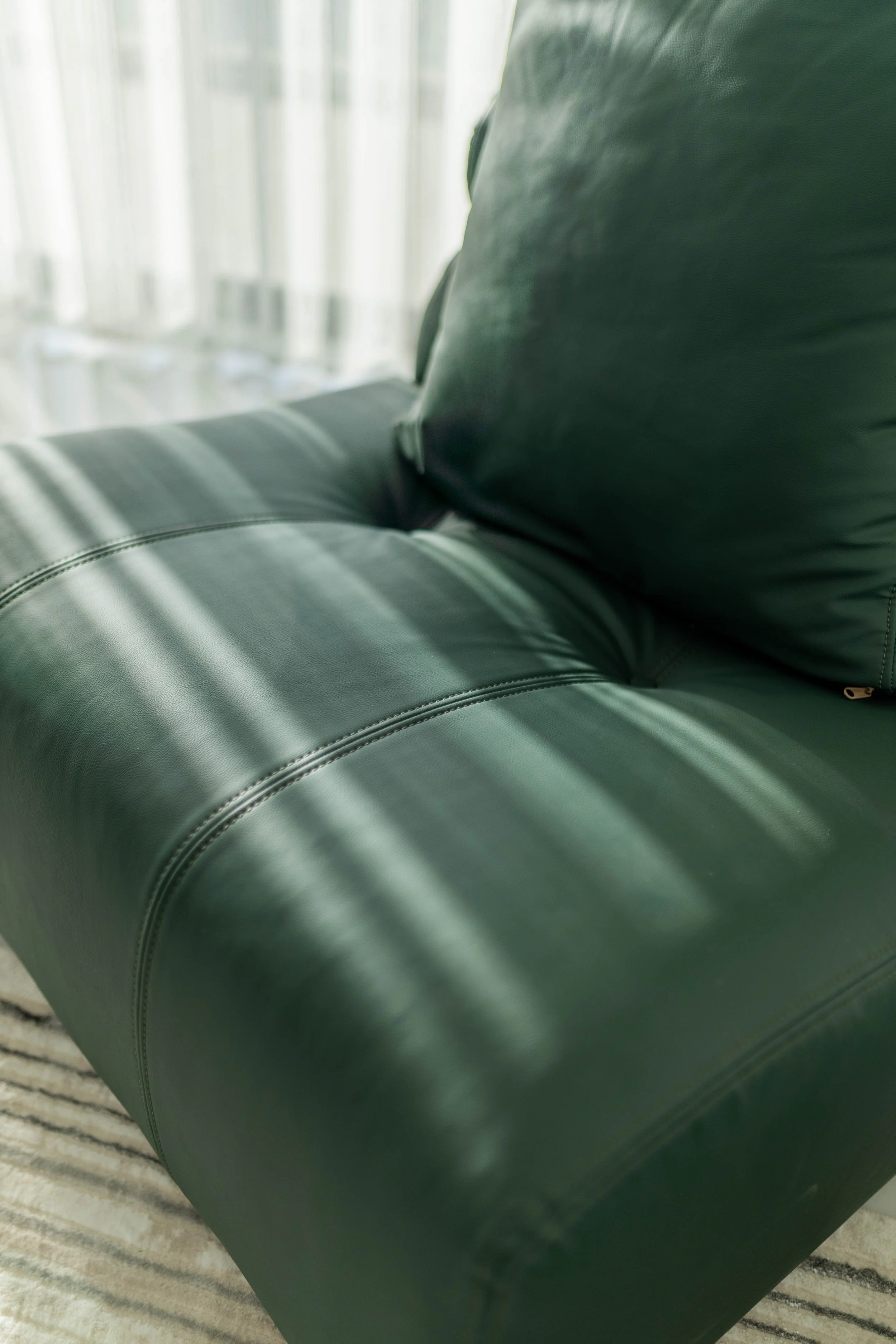 Monto Lucci Living Set - Valero Furniture