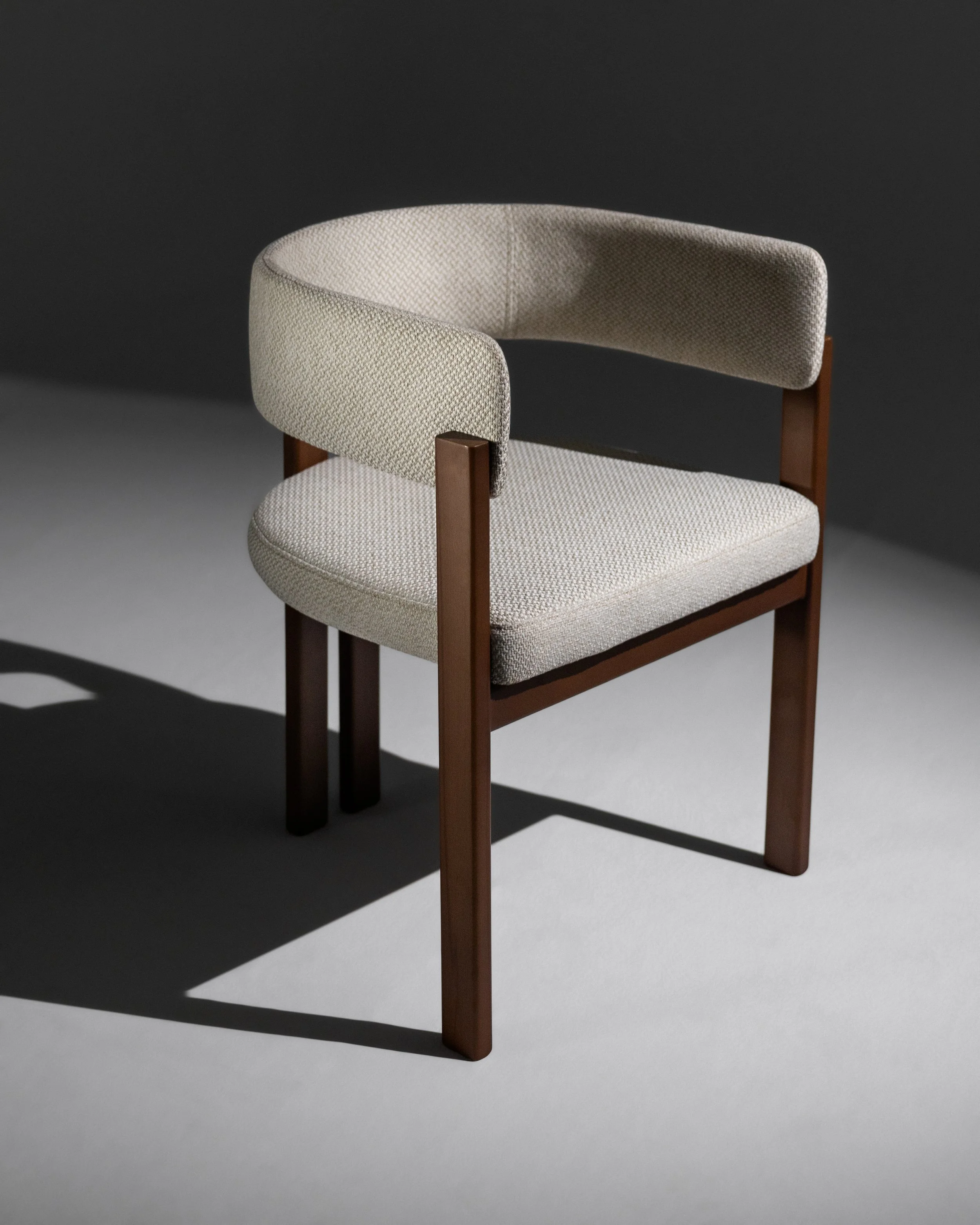 Abbraccio Chair - Valero Furniture
