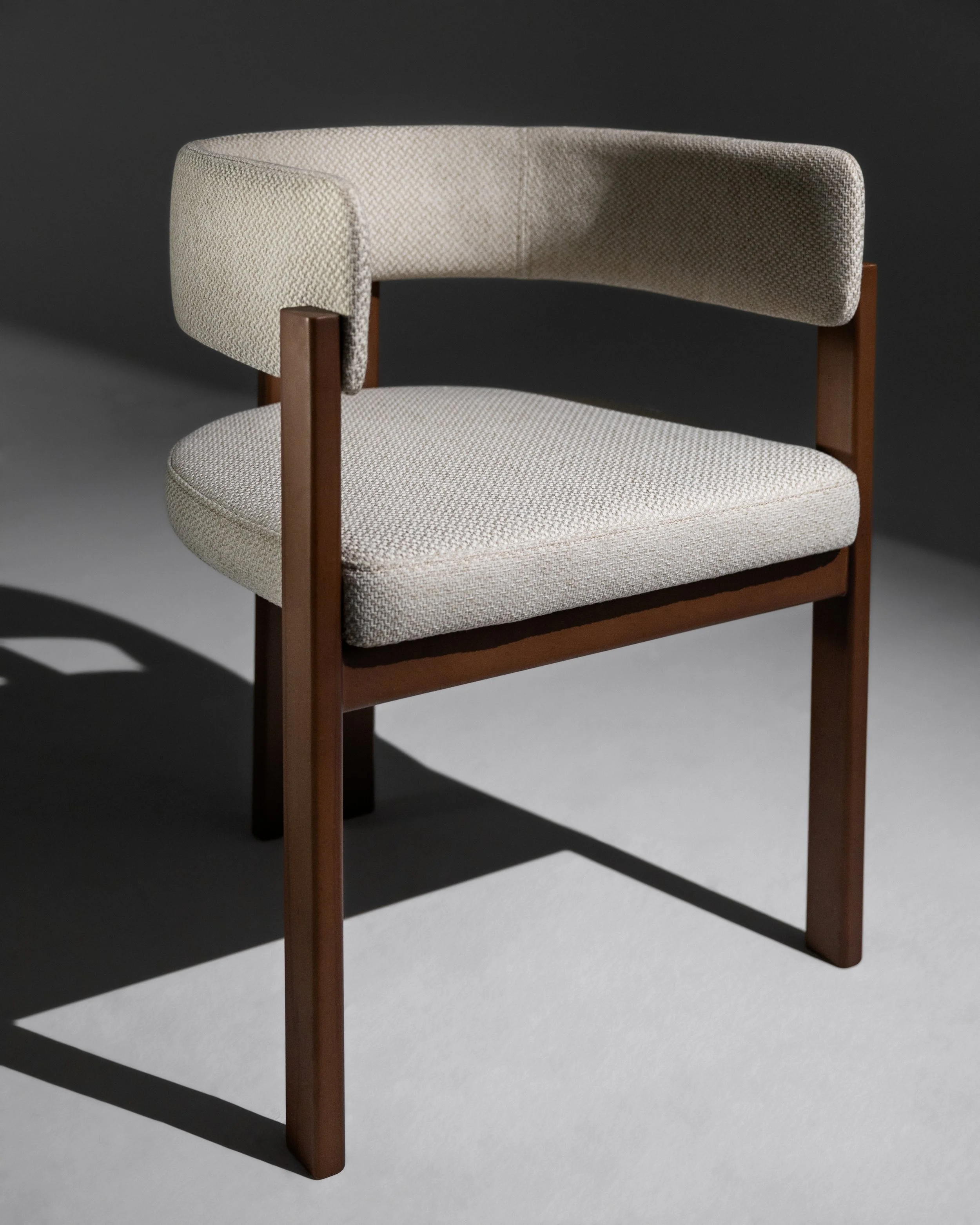 Abbraccio Chair - Valero Furniture