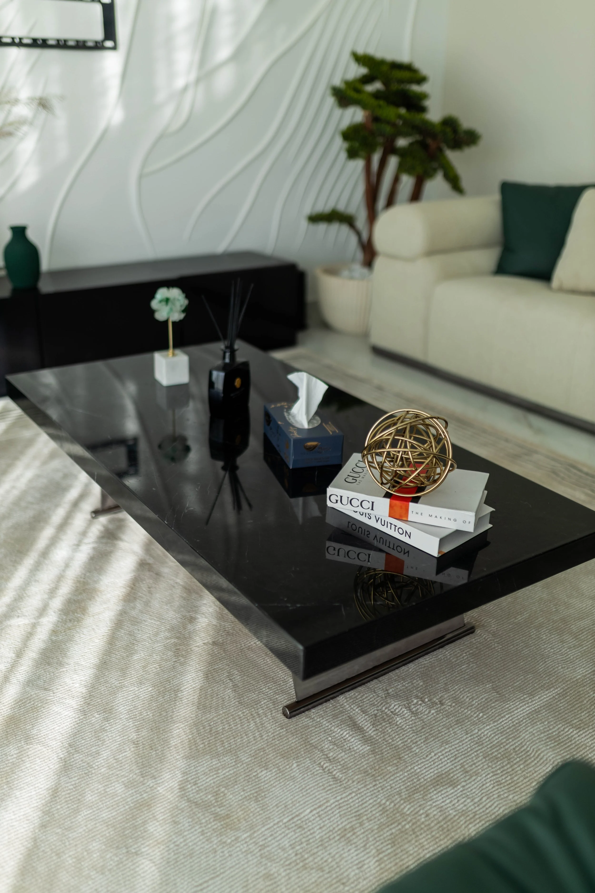 Monto Lucci Living Set - Valero Furniture
