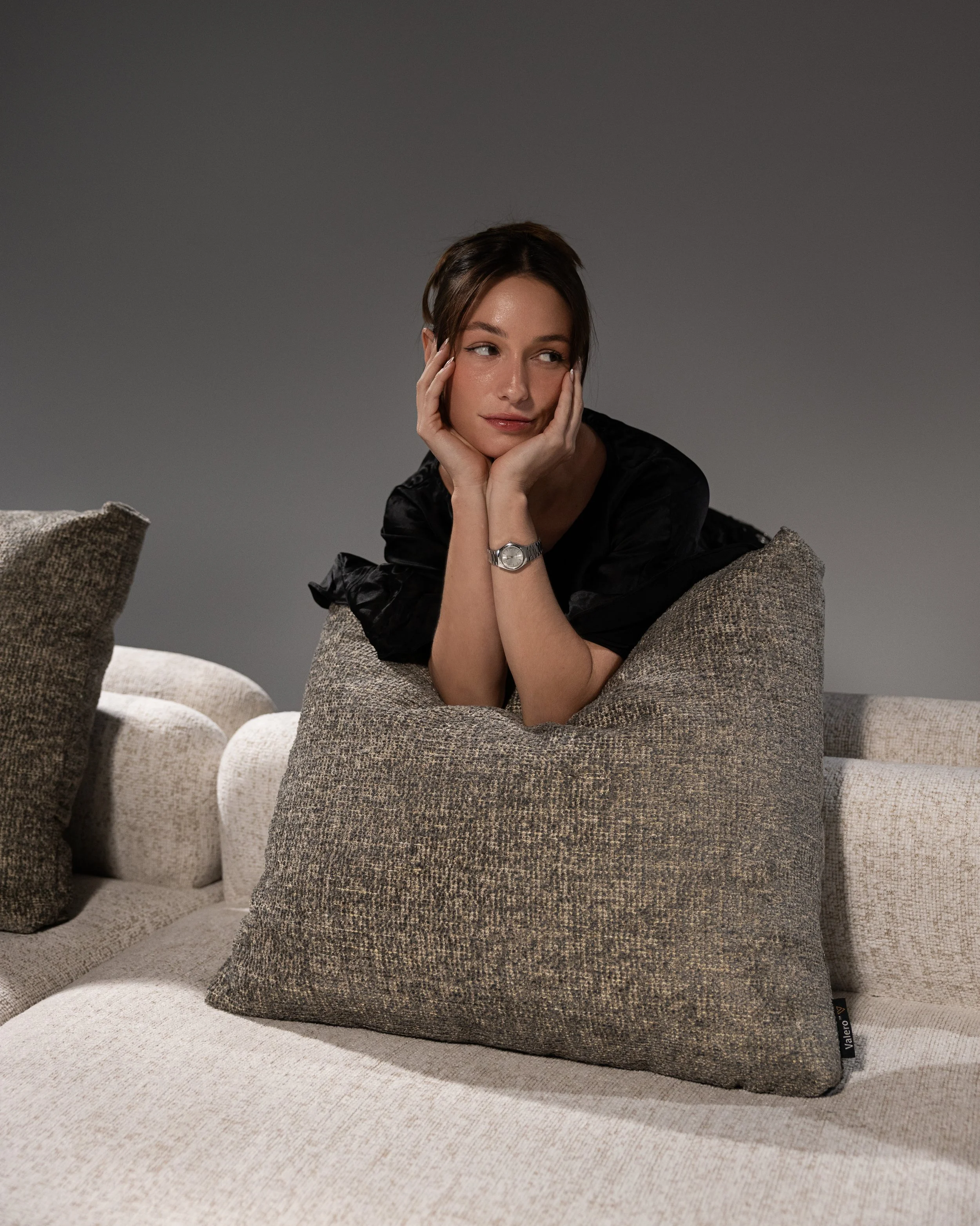 Contorno Set - Valero Furniture