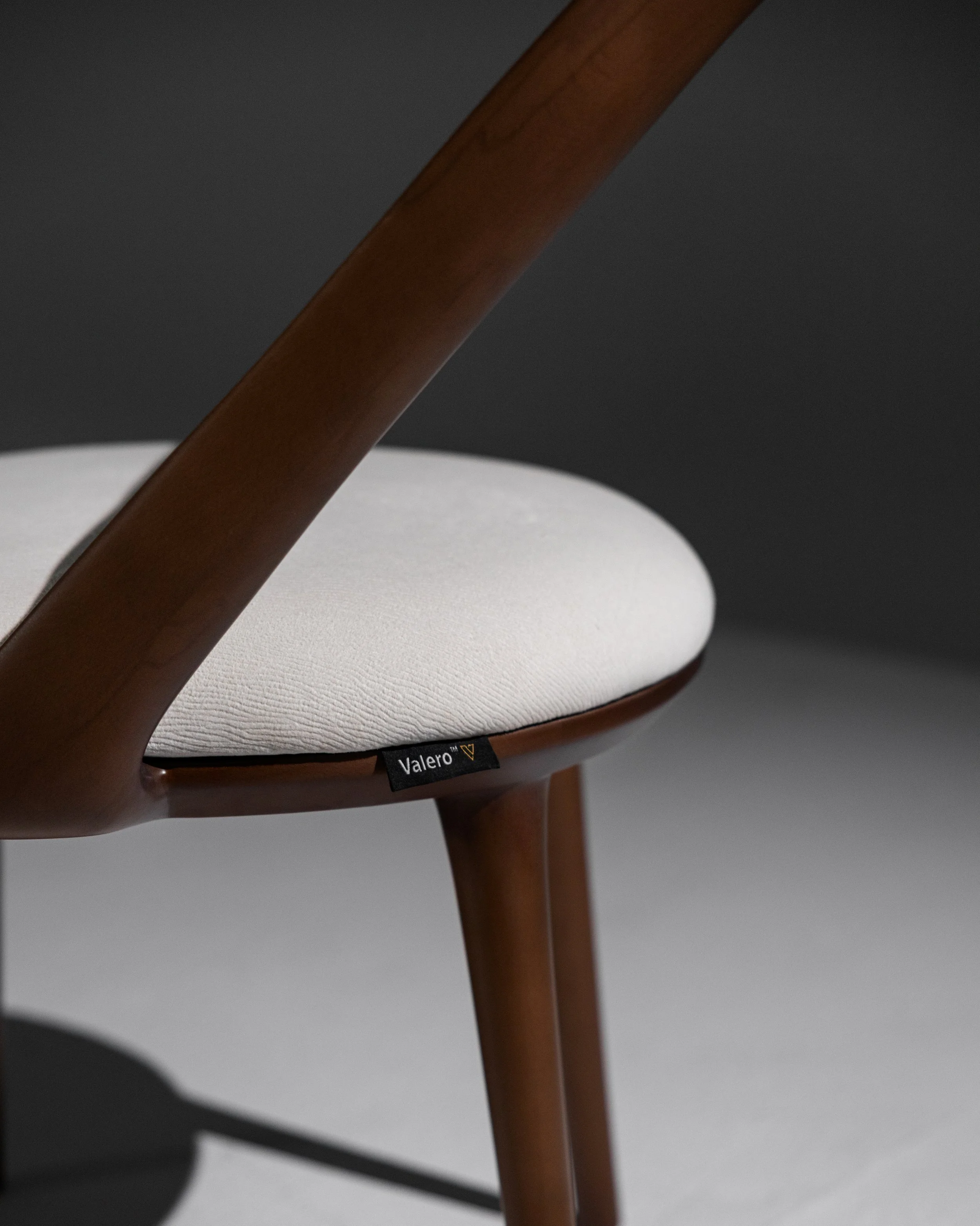 Ovale Chair - Valero Furniture