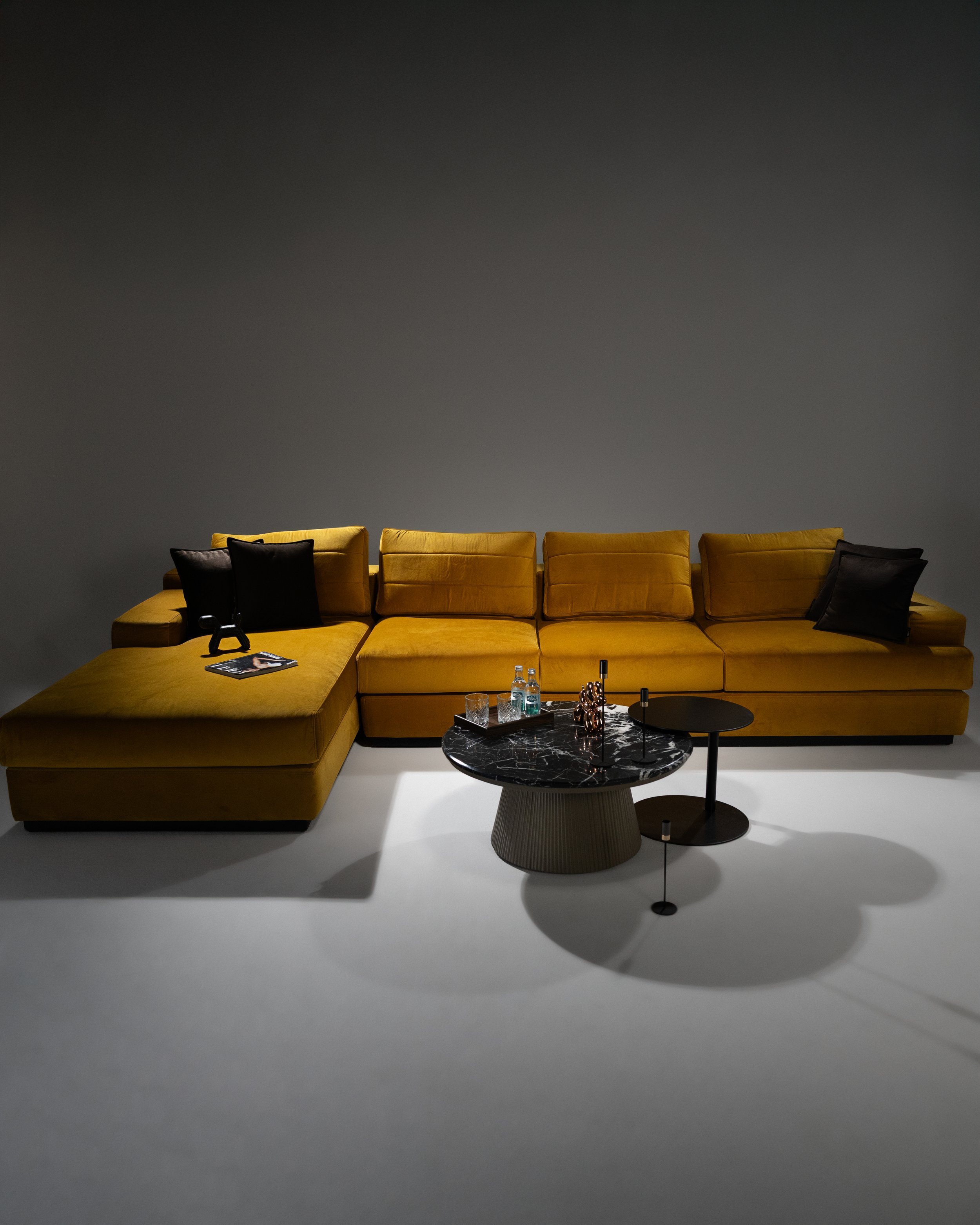 Ambra Couch - Valero Furniture