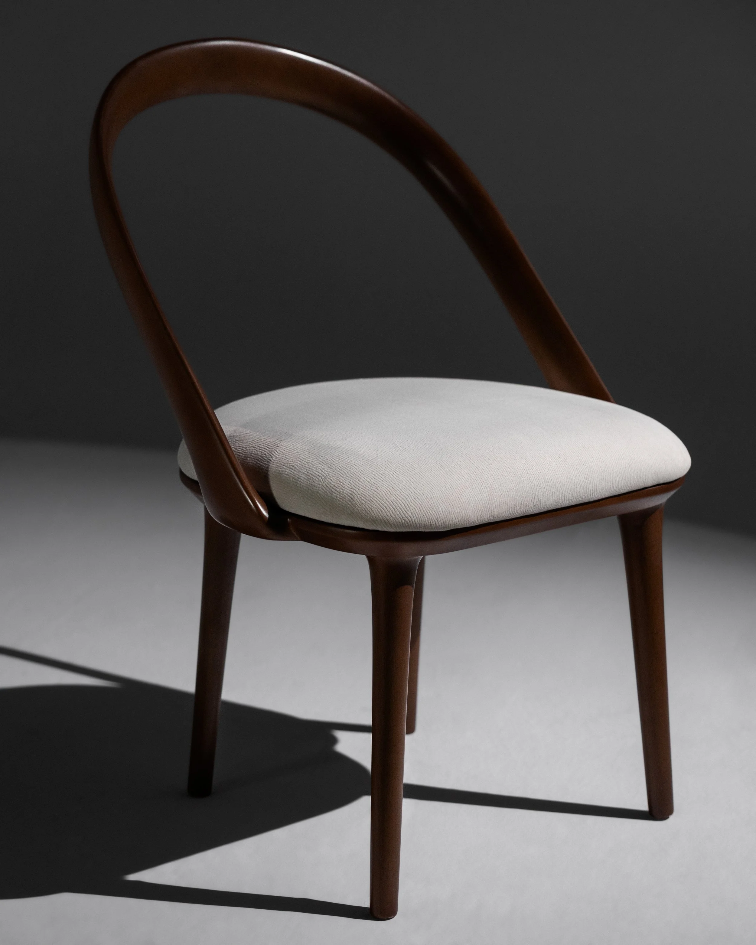 Ovale Chair