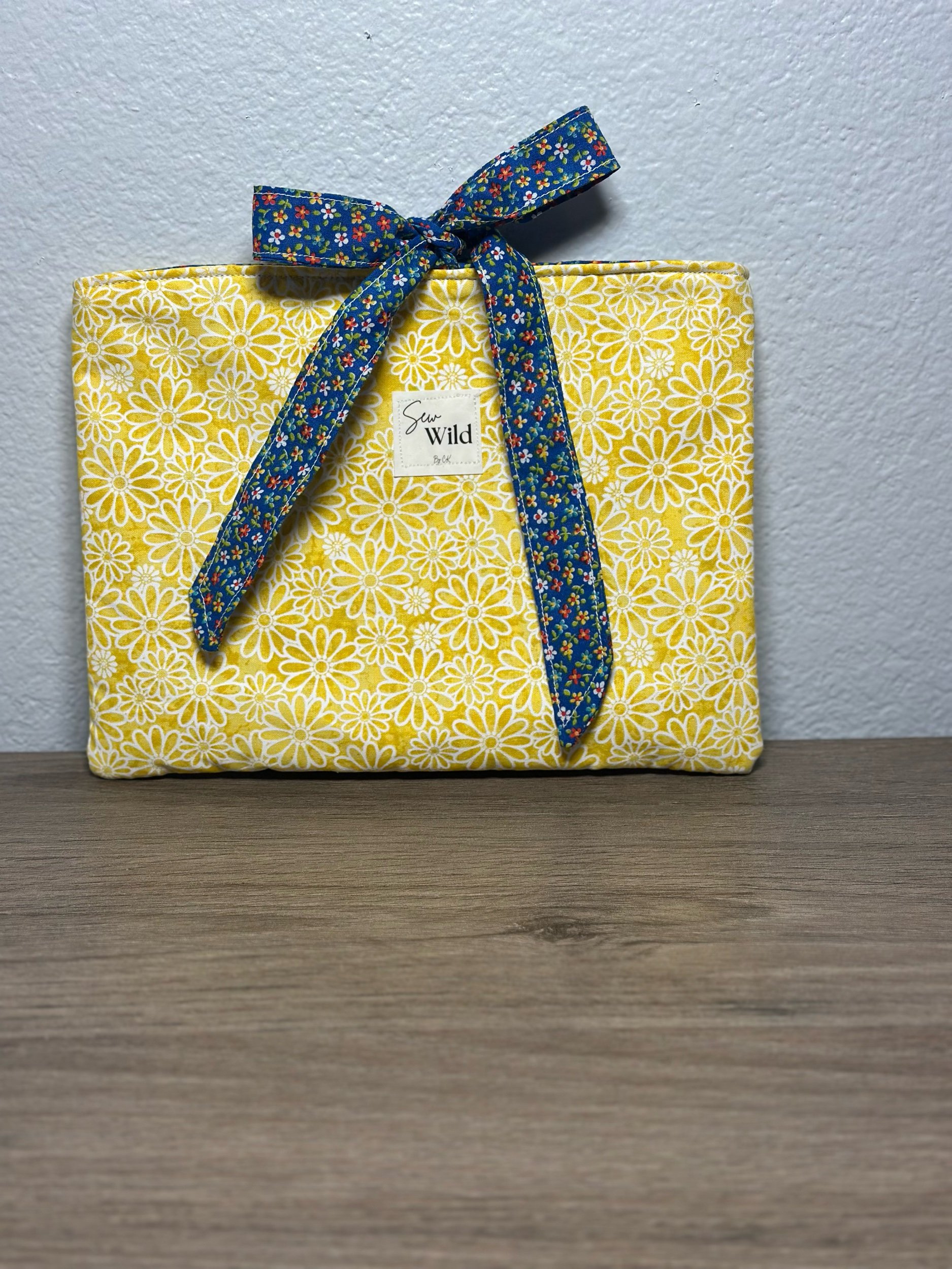 Bow Book Sleeve