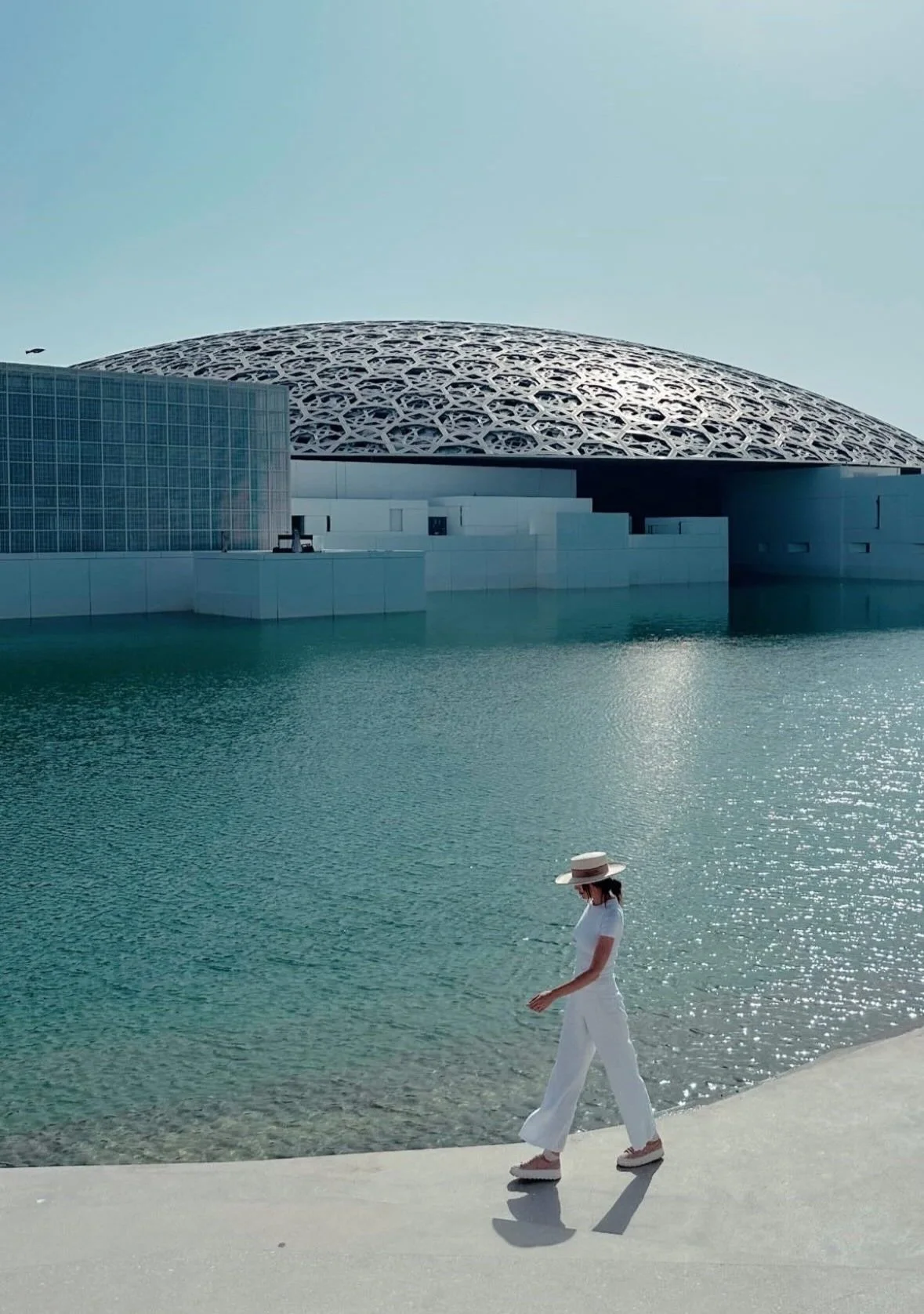 A DAY AT THE LOUVRE - ABU DHABI