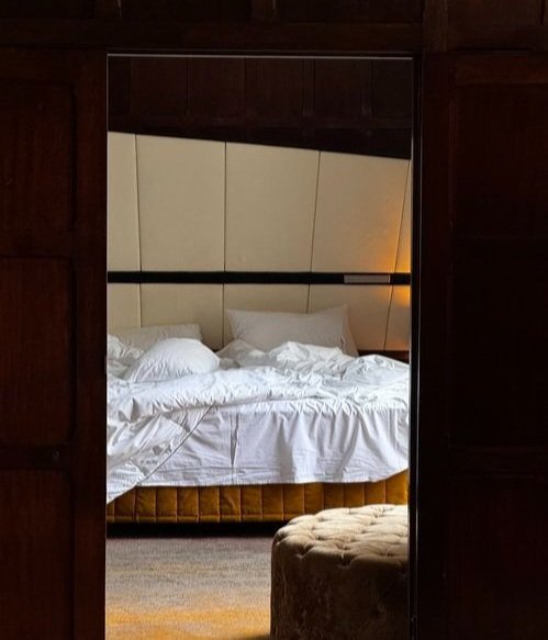 The State Suite @ QT SYDNEY