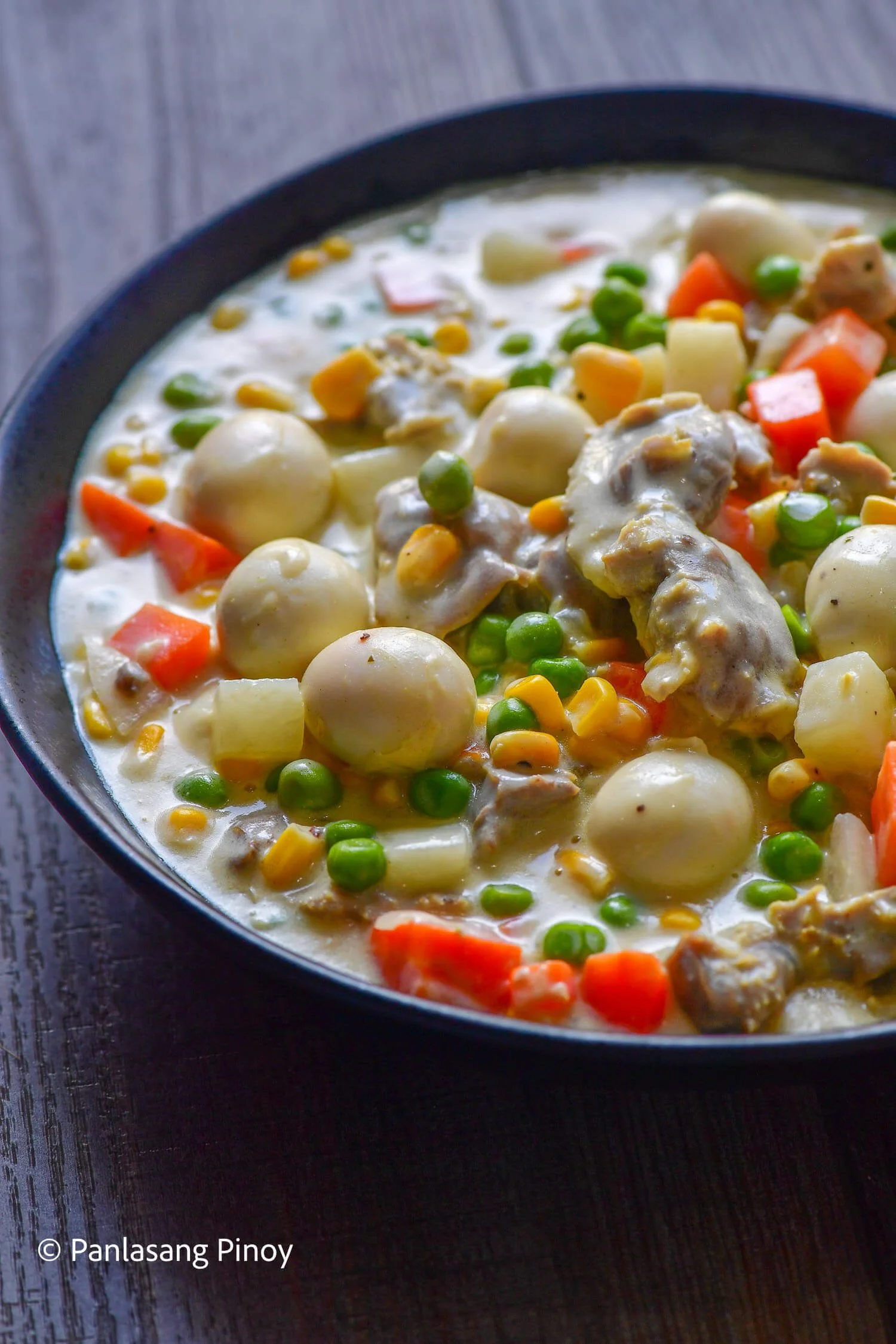 Sipo Creamy with Vegetable (Quail Egg, Ham, Shrimp)