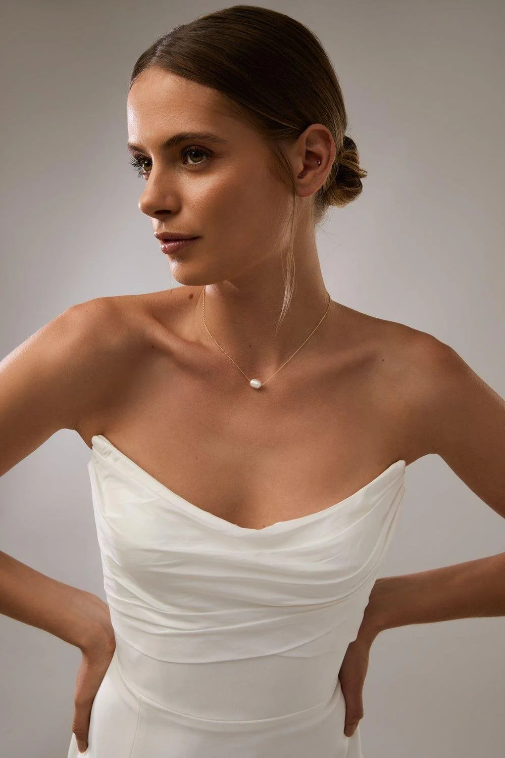 Pearl necklace wedding dress.jpeg