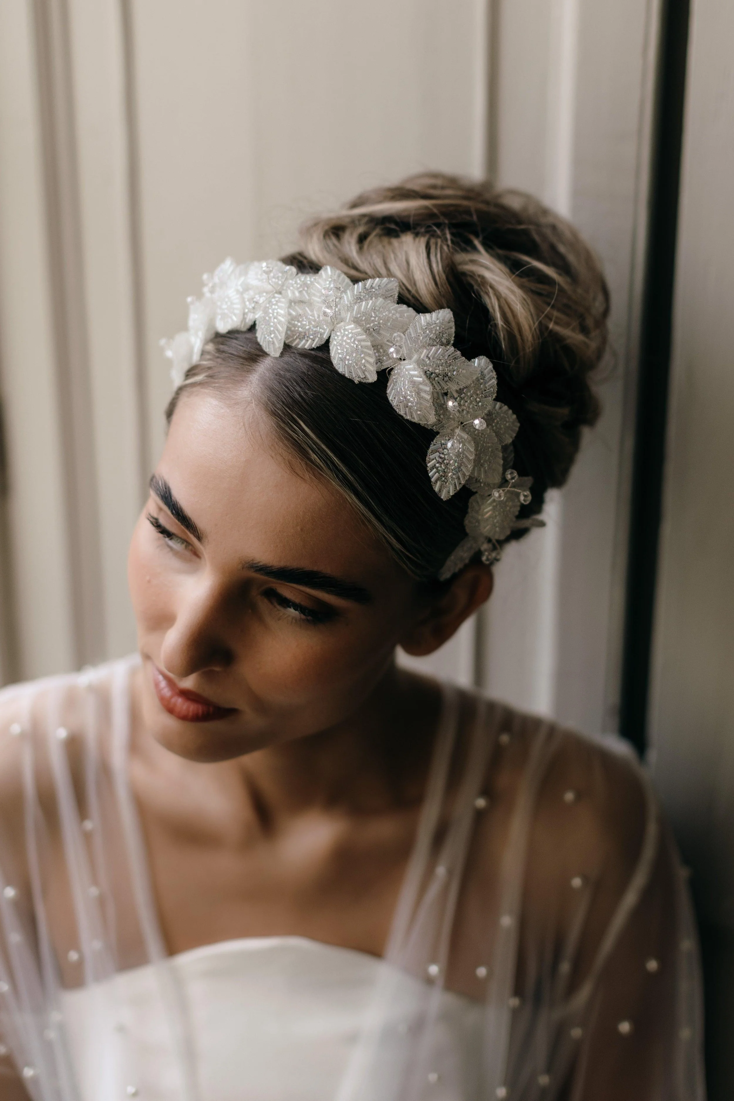 Pearl bridal headbands.jpeg