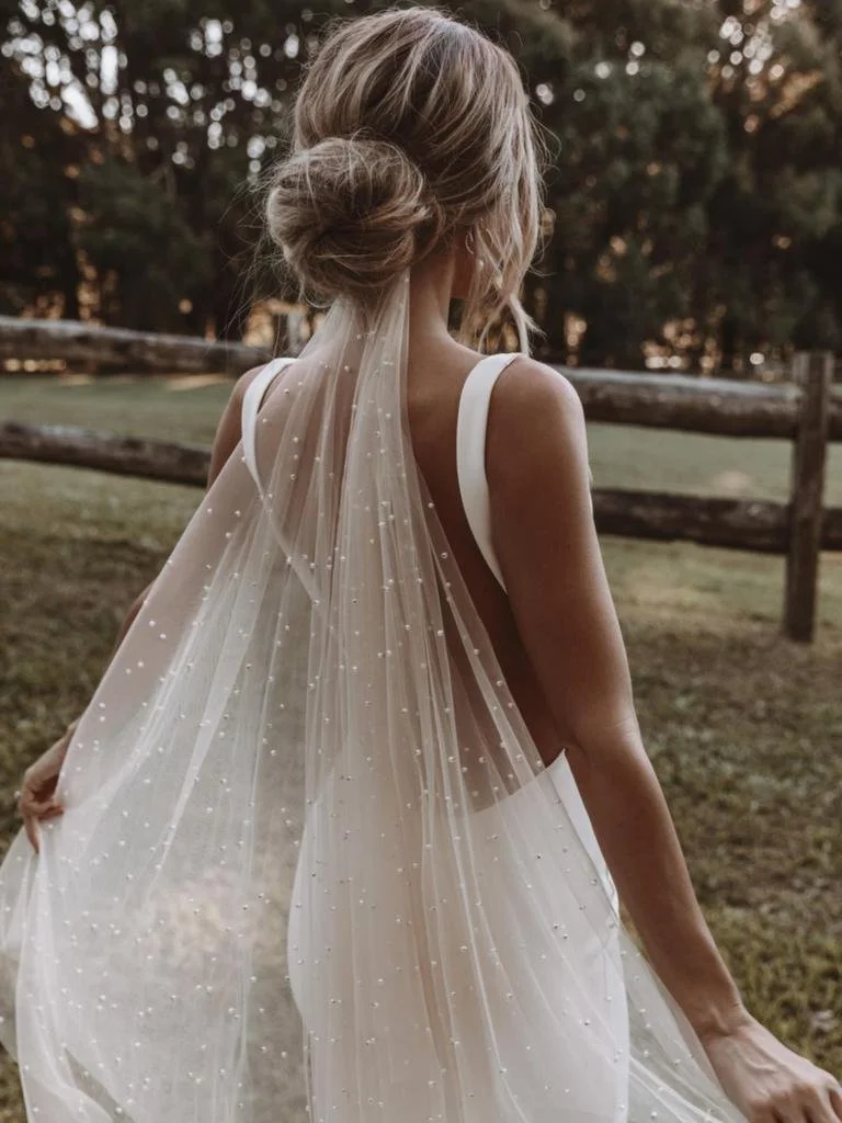 wedding veil beautiful.jpeg