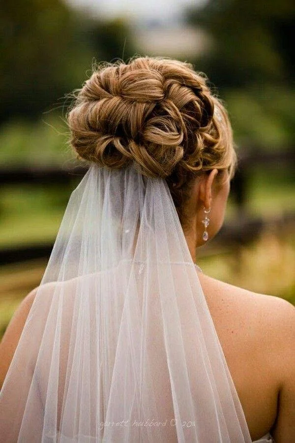 bride hair wow beautiful super look.jpeg