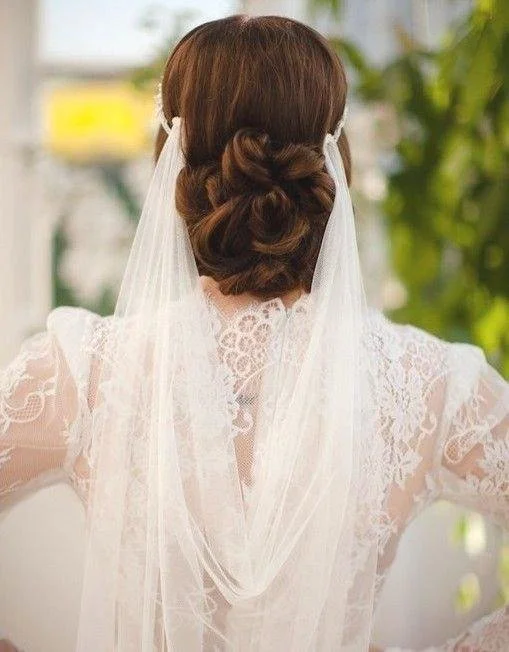 classic woman wedding bride 1.jpeg