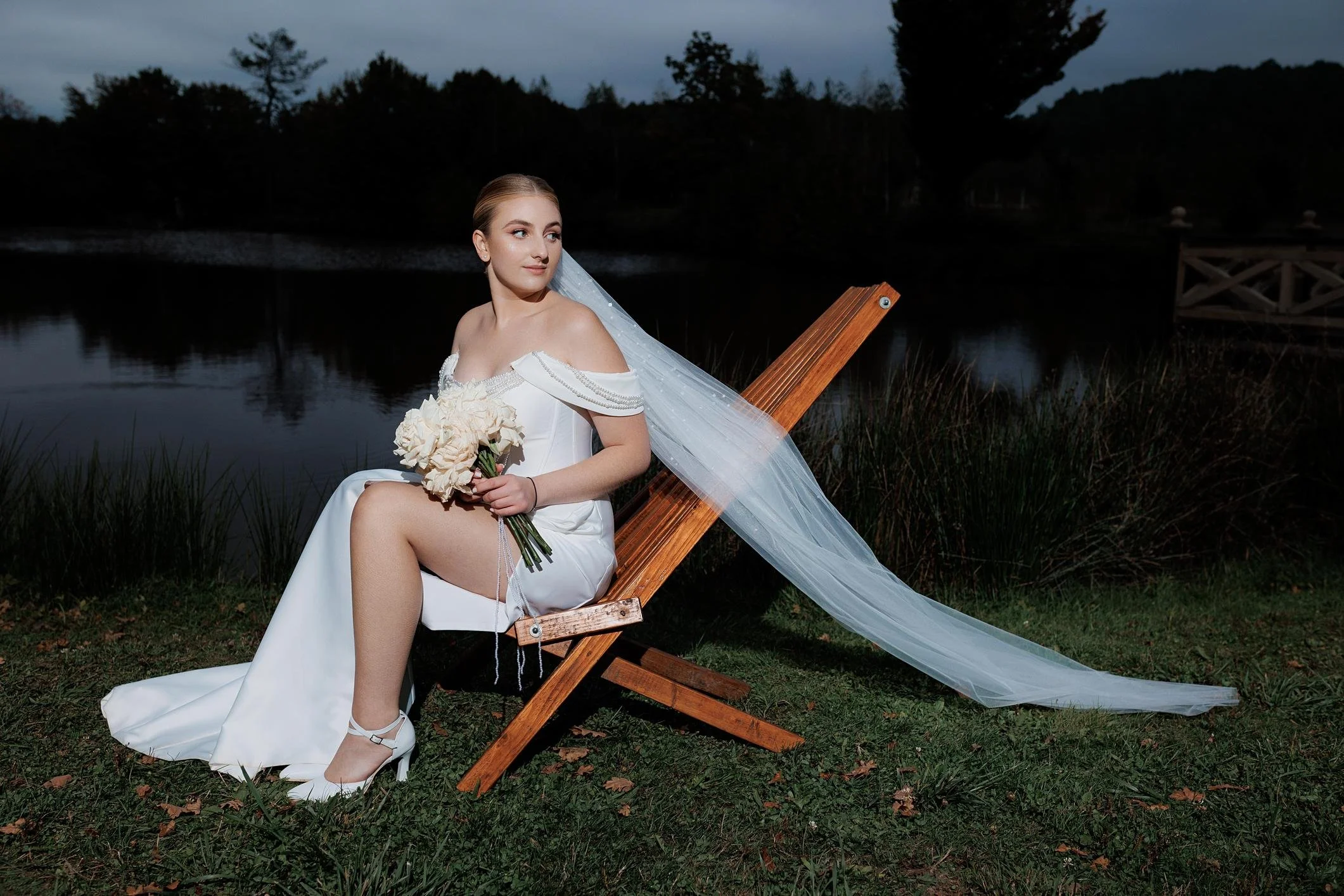 bride woman dress 5.jpeg