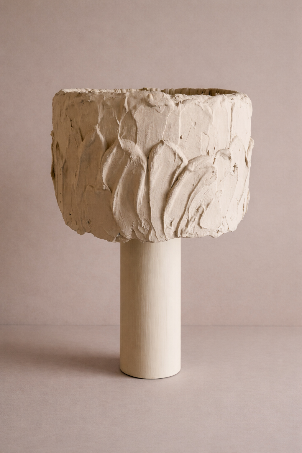 Lámpara de Mesa en Yeso, 2026.
