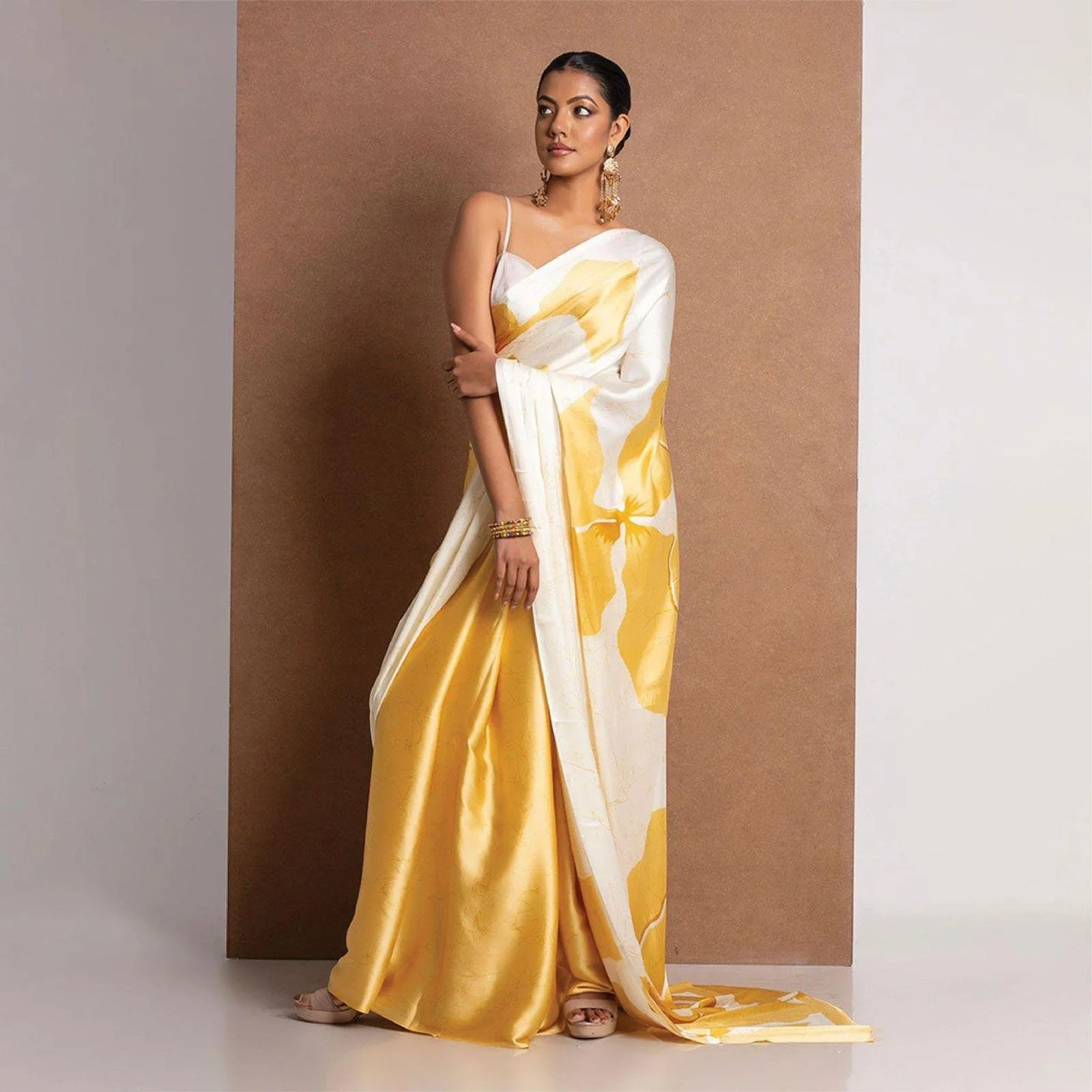 Prakriti Glow Saree