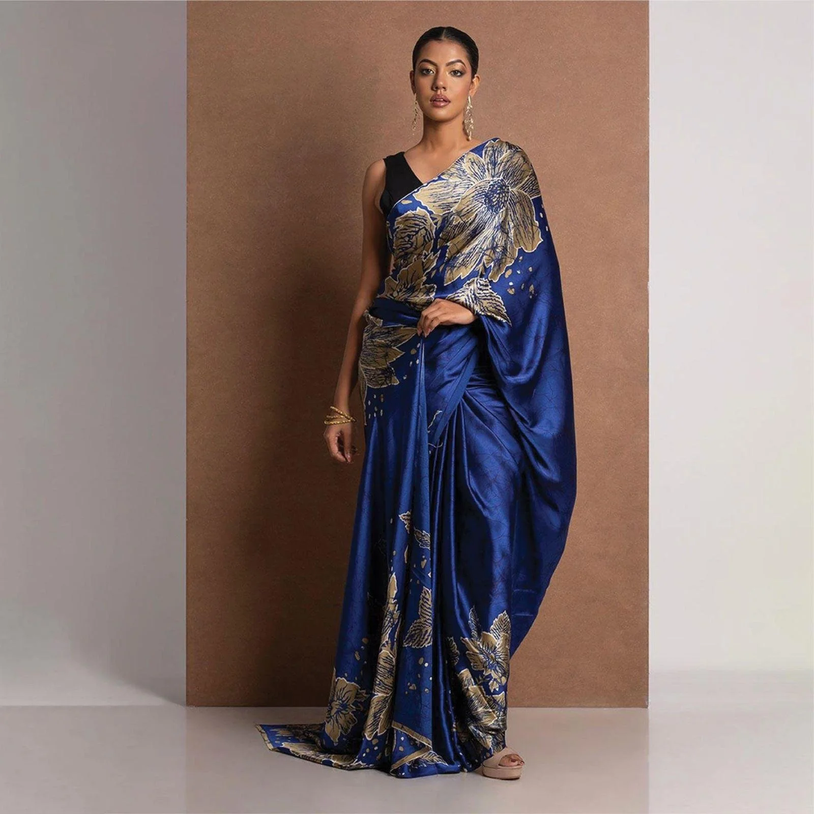 Neelika Noir Satin Saree