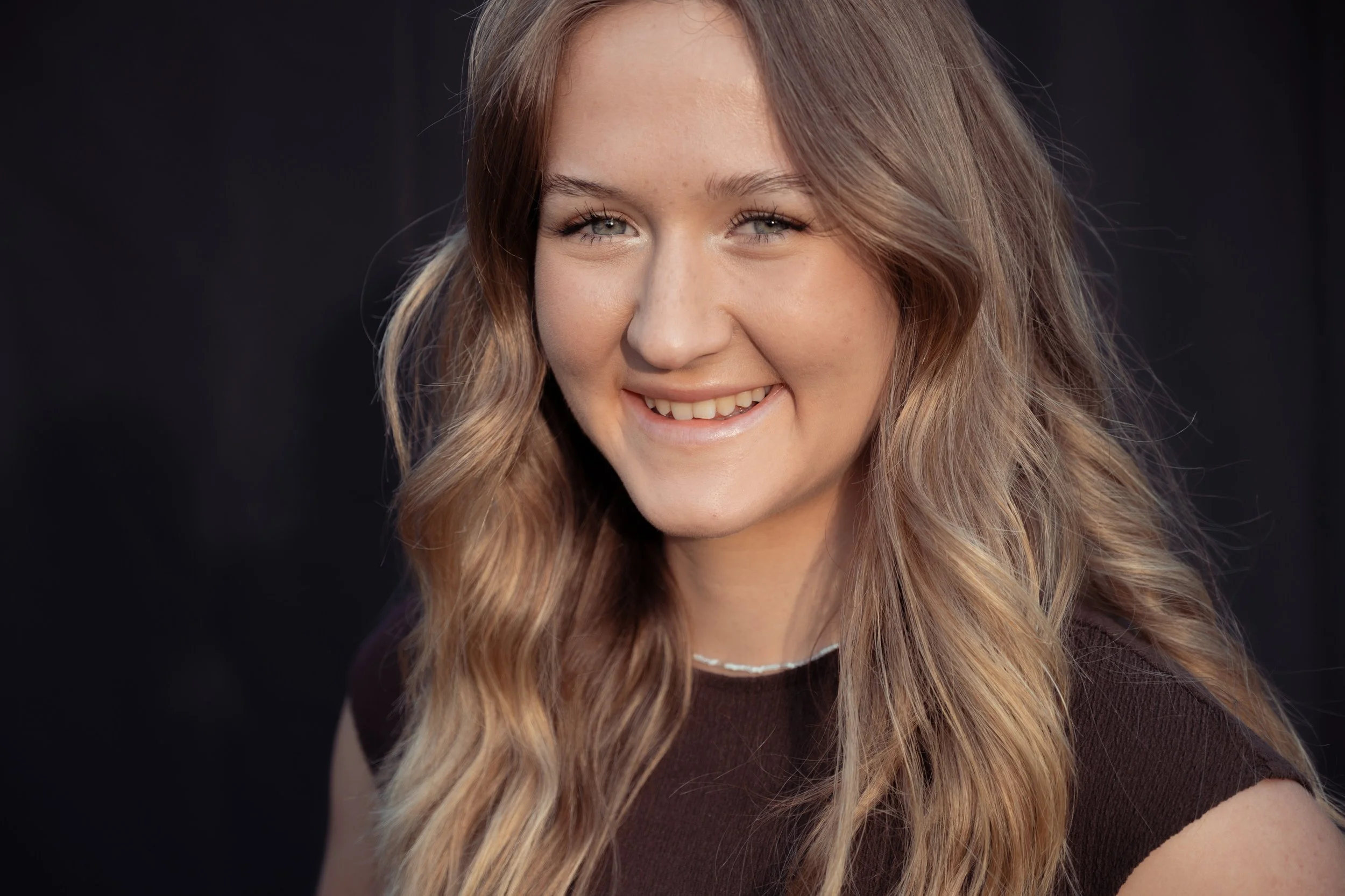 Julia Portrait draußen 3