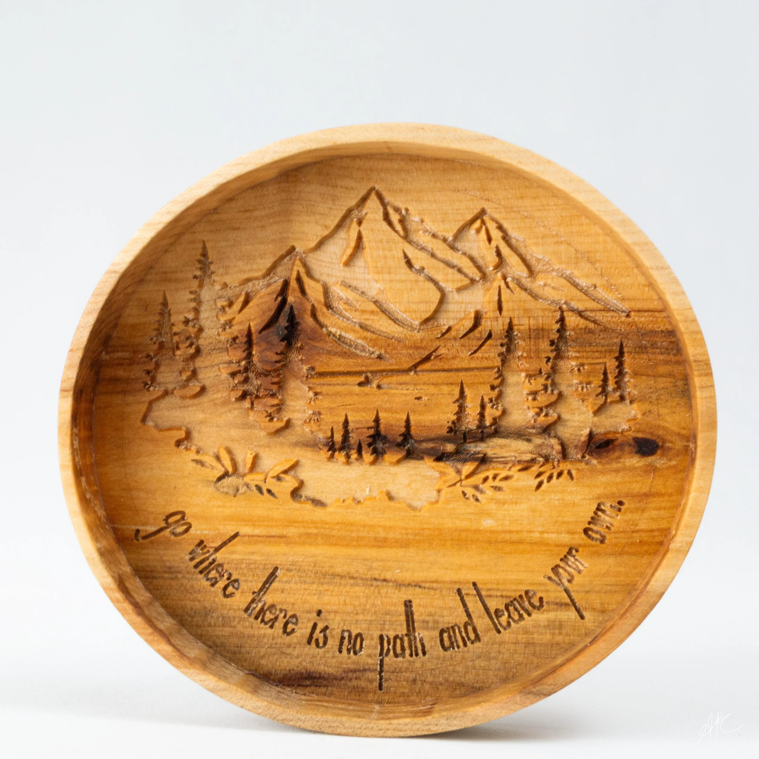 Spalted Maple Mountain Scene Catch-All Tray – Nature-Inspired Wood Tray
