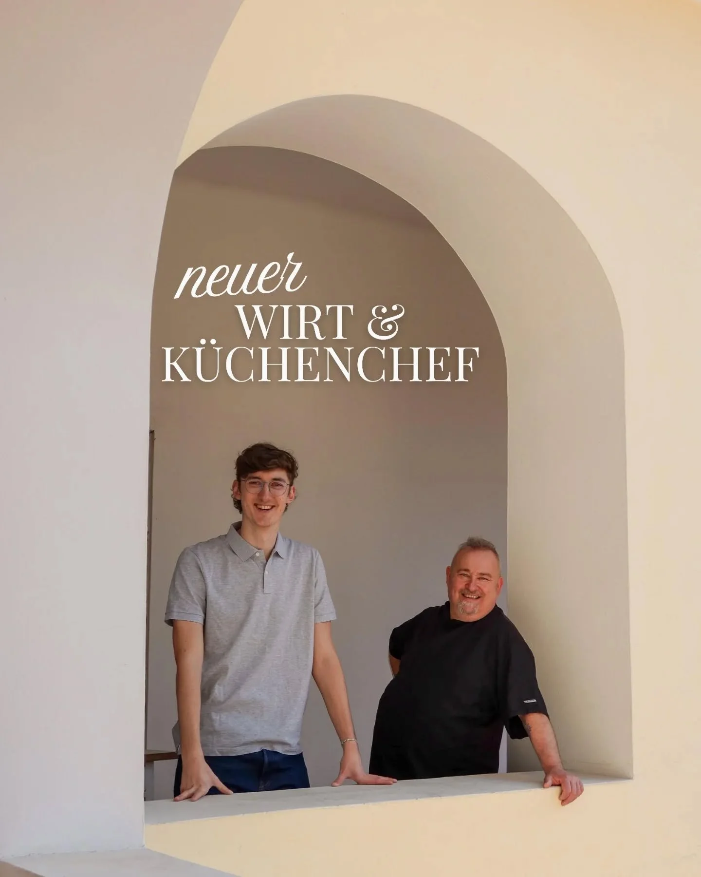 Mit viel Respekt vor der Tradition und gleichzeitig einem Blick nach vorne &uuml;bernimmt Philipp Wieser (li.) das Alte Brauhaus in Frauenkirchen.

Gemeinsam mit K&uuml;chenchef Rupert Doppelreiter (re.) entsteht ein Ort, der beides verbindet: echte 