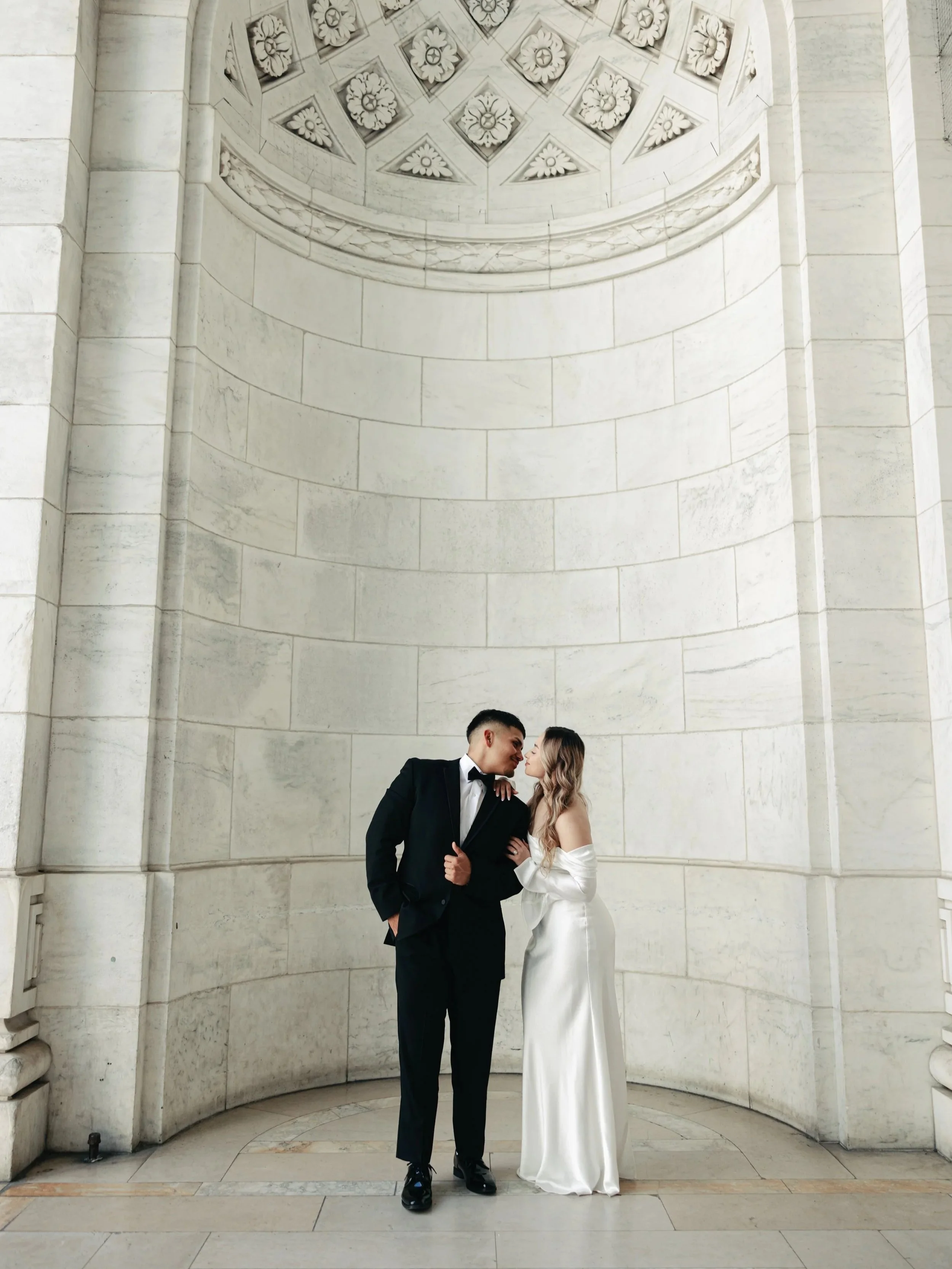 ENGAGEMENT PHOTOS