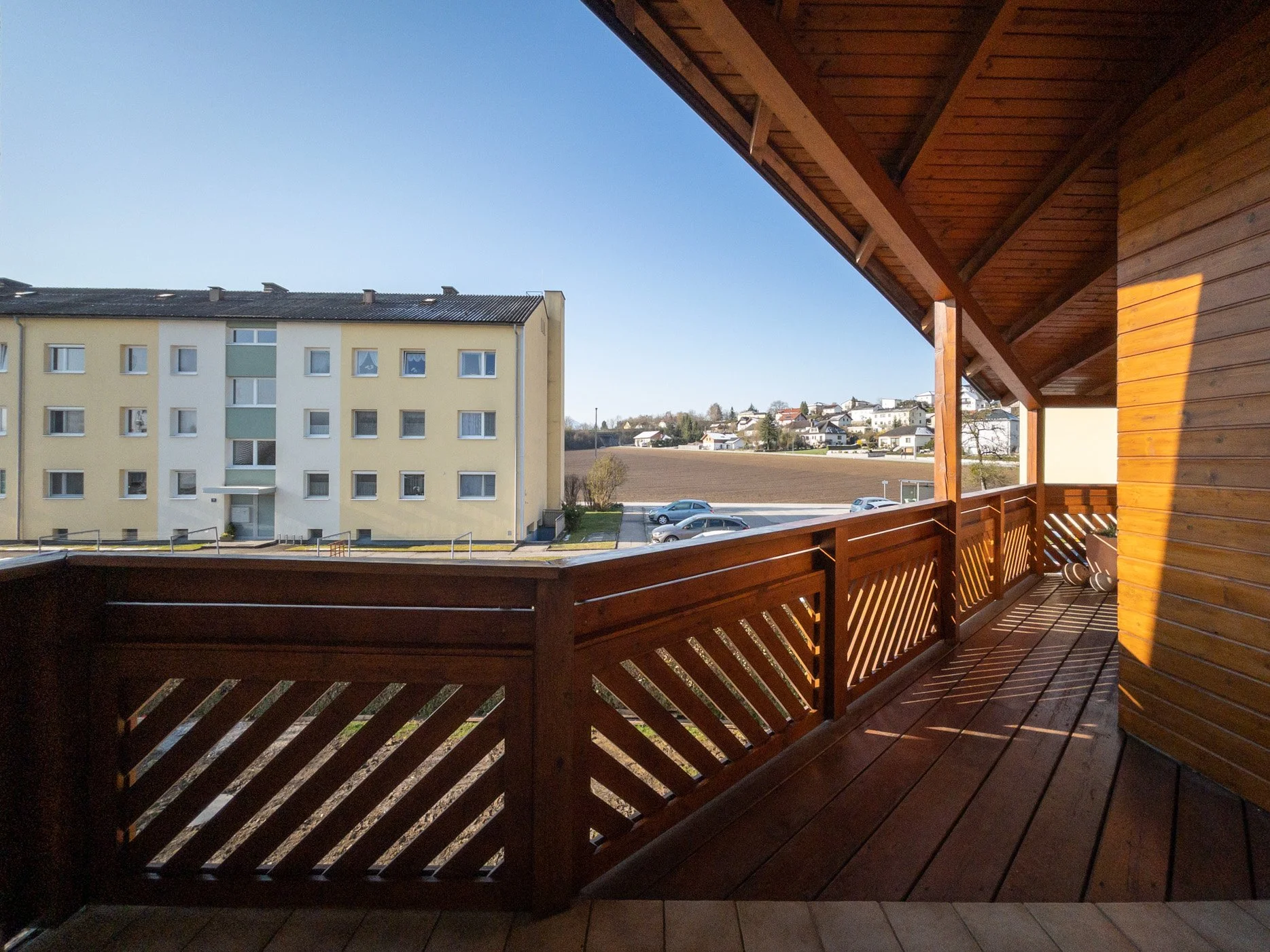 Balkon mit Sitzmöglichkeit