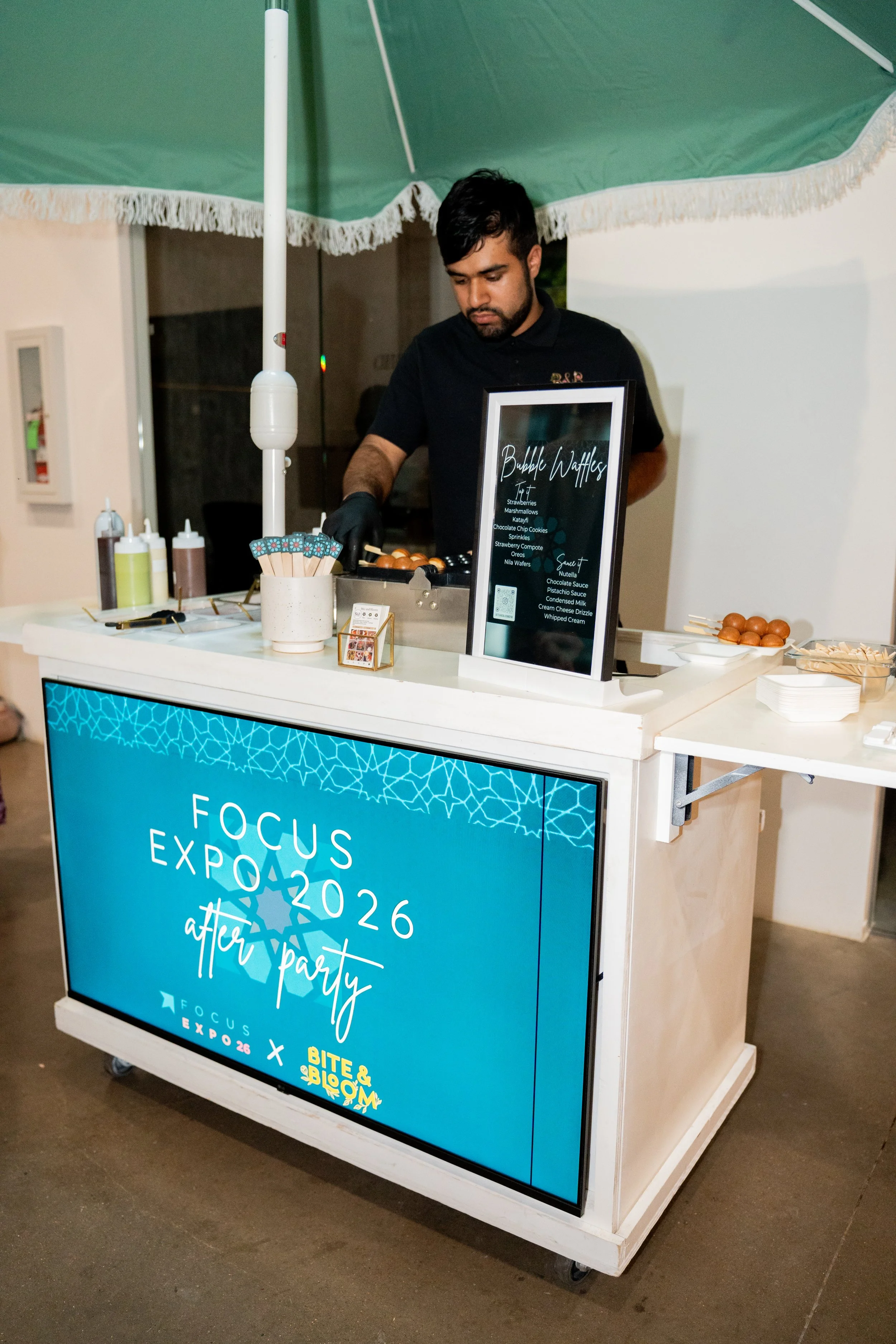 Food Truck, Mobile Cart or Traditional Catering: What’s Right for Your Corporate Event?