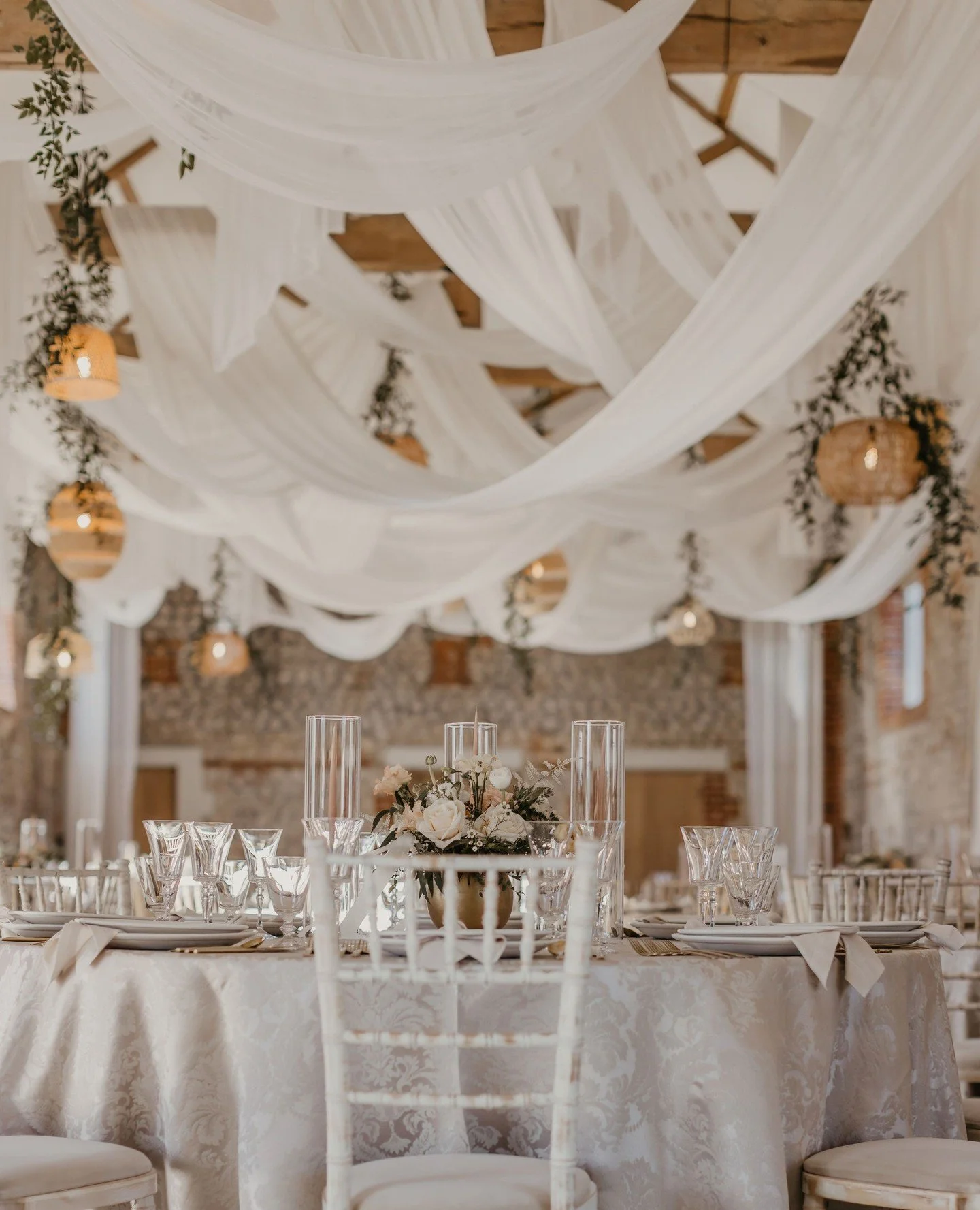 A beautifully soft draped canopy, layered with flowing fabric and delicate greenery. Creating an elegant, romantic atmosphere that feels both intimate and effortlessly refined.⁠
⁠
Photography - @charleighvictoriaphotography⁠
Design and concept - @far