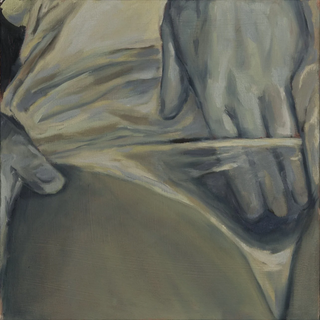 Pintura en tonos grises y beige que muestra una mano y entrar en la ropa interior de una mujer.