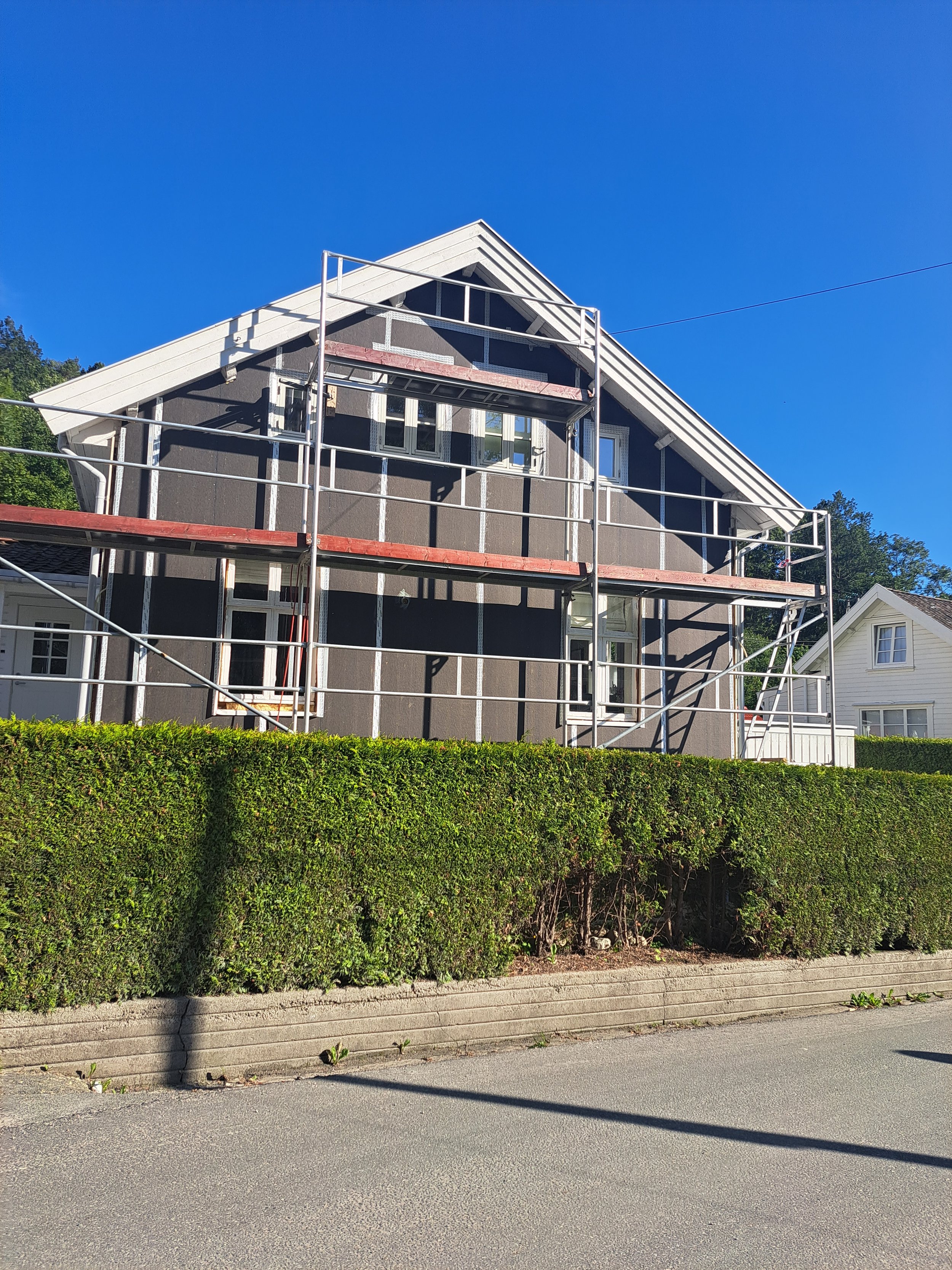 rehabilitering oppussing tømrer mandal