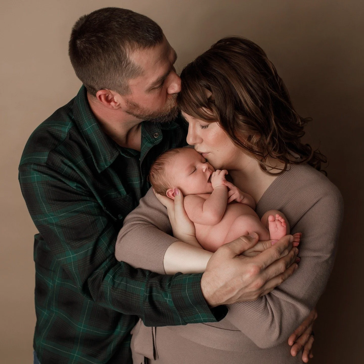 ❤️
#jennifernorrickphotography #newborn #newbornphotographer #RapidCitynewbornphotographer #SouthDakotanewbornphotographer #BlackHillsnewbornphotographer #photographer #RapidCityphotographer #SouthDakotaphotographer #BlackHillsphotographer #brandnewl