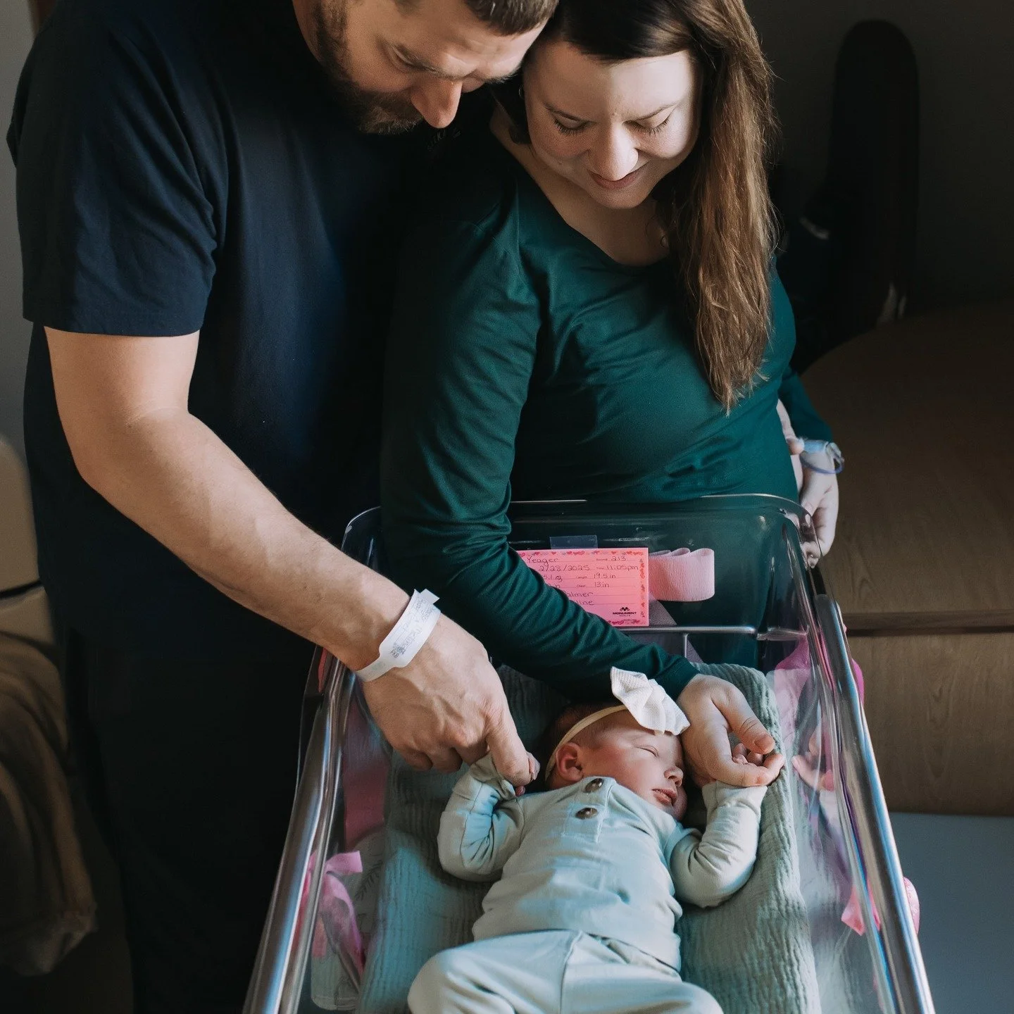 Welcome to the world Evelyn!!!

#jennifernorrickphotography #fresh48 #fresh48session #rapidcitynewbornphotographer #rapidcityphotographer #rapidcityfresh48photographer #southdakotanewbornphotographer #southdakotafresh48photographer #southdakotaphotog