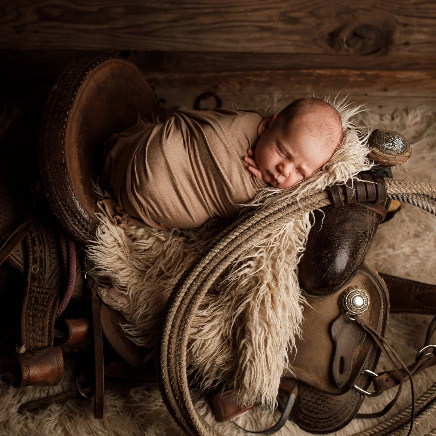 #jennifernorrickphotography #newborn #newbornphotographer #RapidCitynewbornphotographer #SouthDakotanewbornphotographer #BlackHillsnewbornphotographer #photographer #RapidCityphotographer #SouthDakotaphotographer #BlackHillsphotographer #brandnewlitt