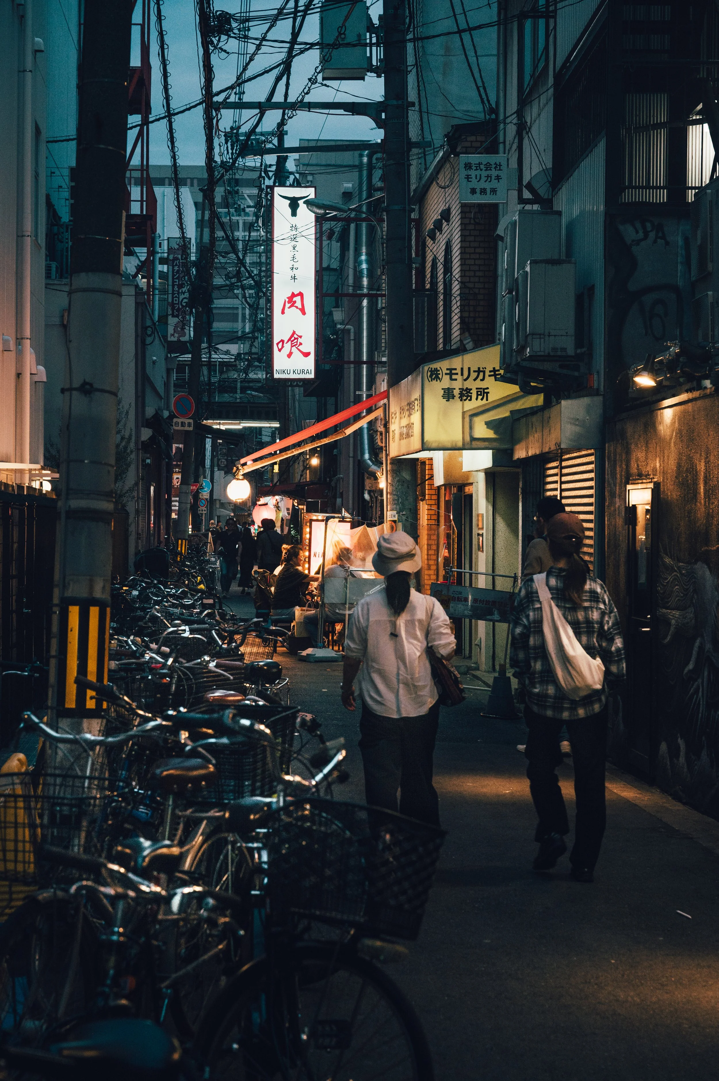 streets Japan-7654.jpg