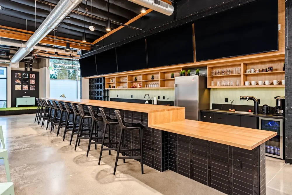 The 30-foot bar ready for a reception