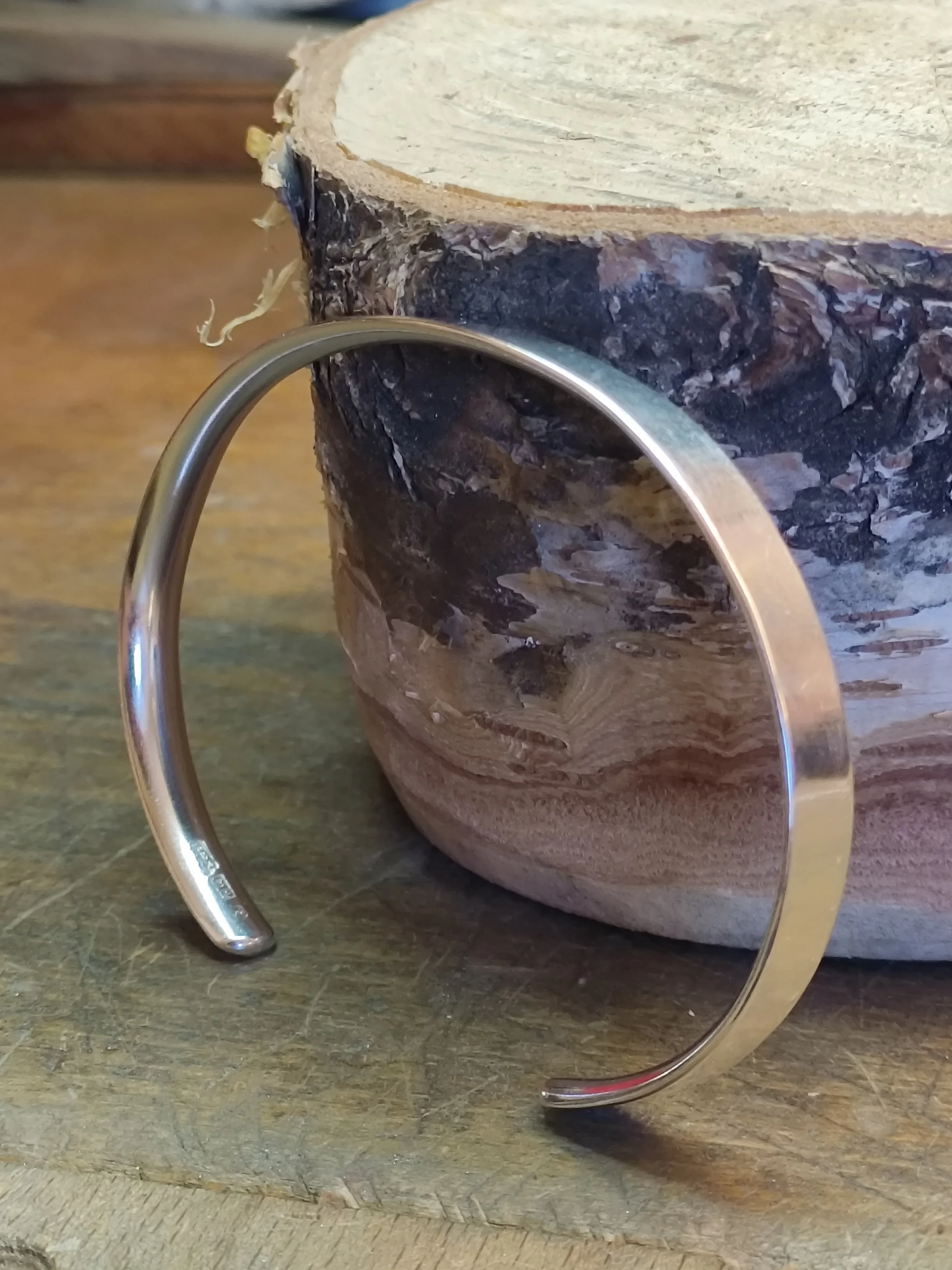 Halvrund Armband