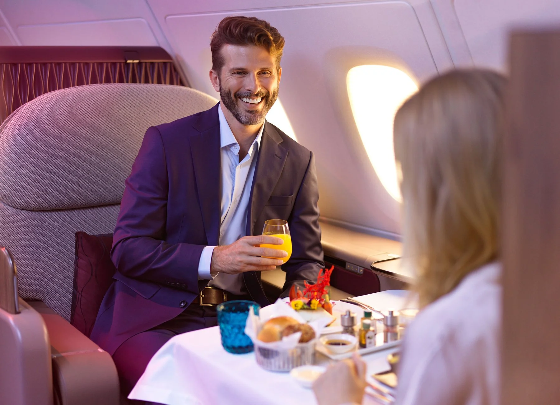 26 A A380-Companinon-Dinning-COUPLE-copy.jpg