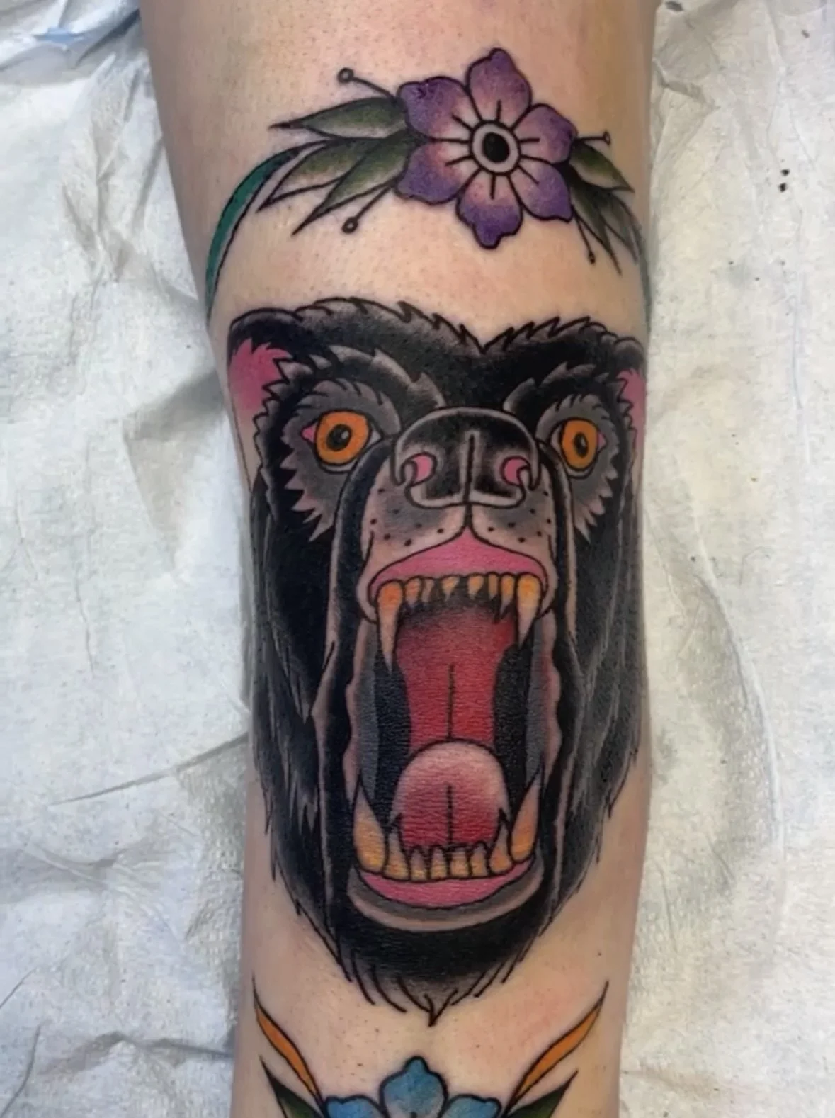mac_traditional_bear_knee_tattoo.jpg