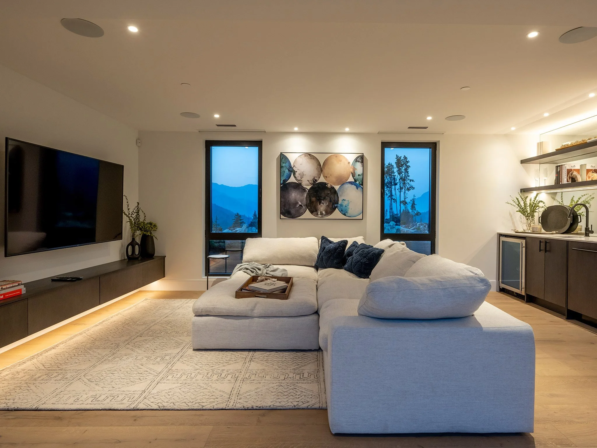 11. 9358WedgemountPlateau18Oct24WLS.jpg