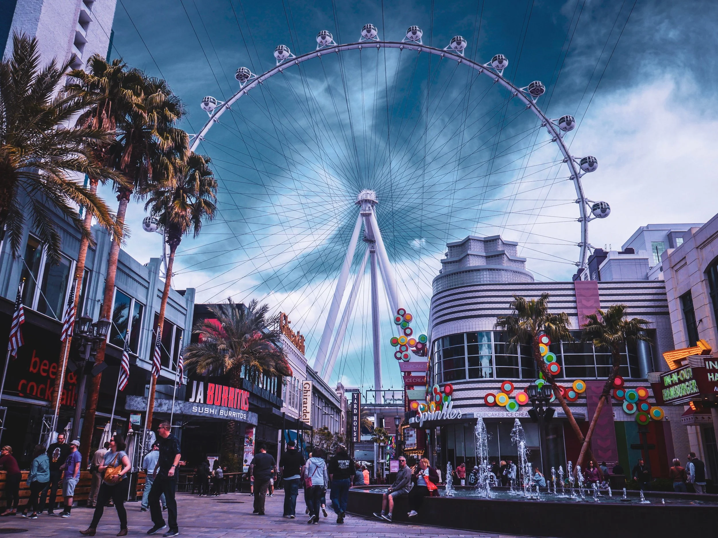 The Ultimate Exhibitor’s Guide to Las Vegas: How to Maximize ROI at Your Next Tradeshow