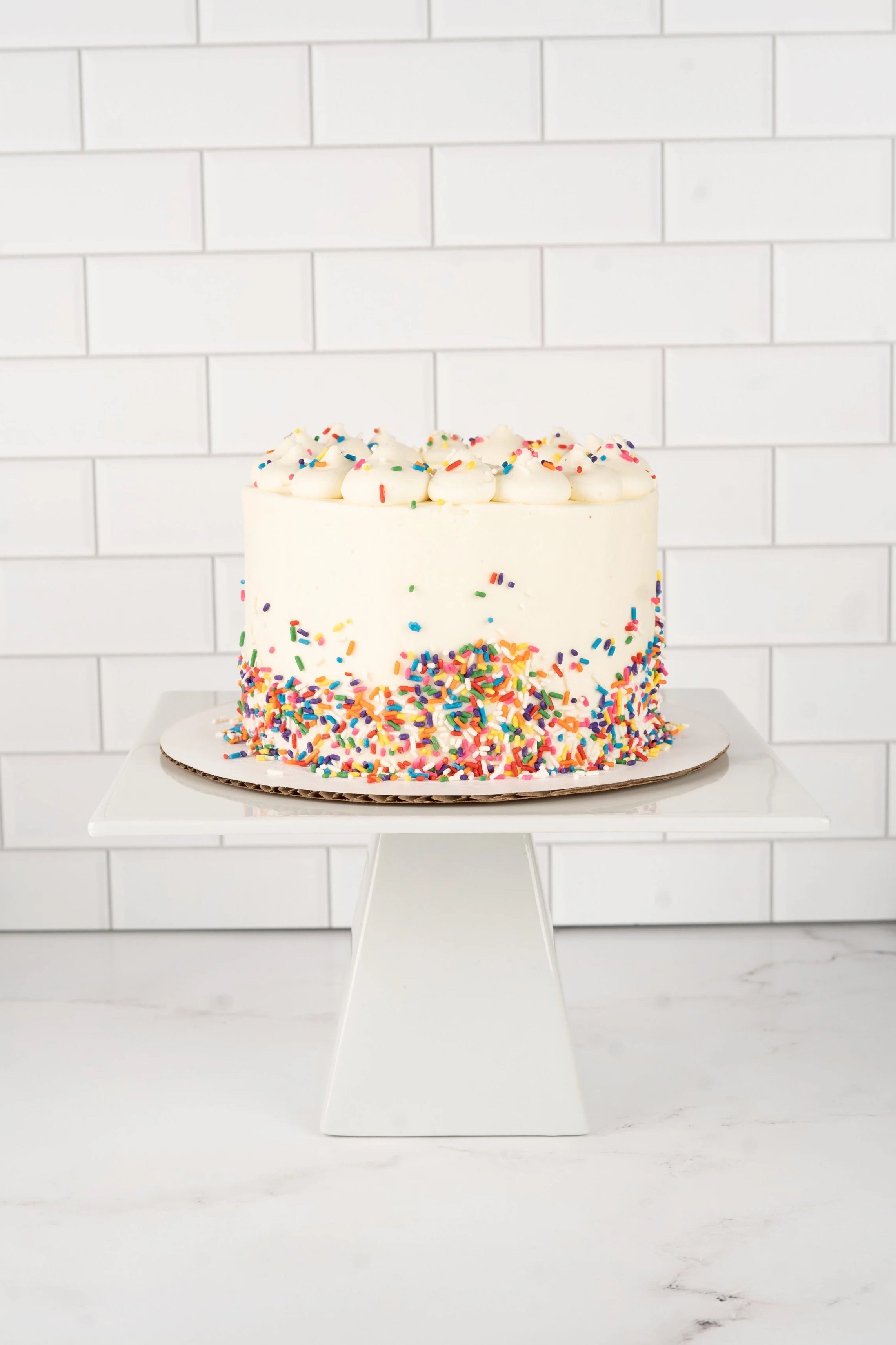 Custom cakes Auburn Alabama