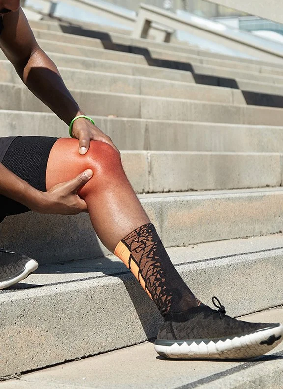 Knee pain treatment on stairs