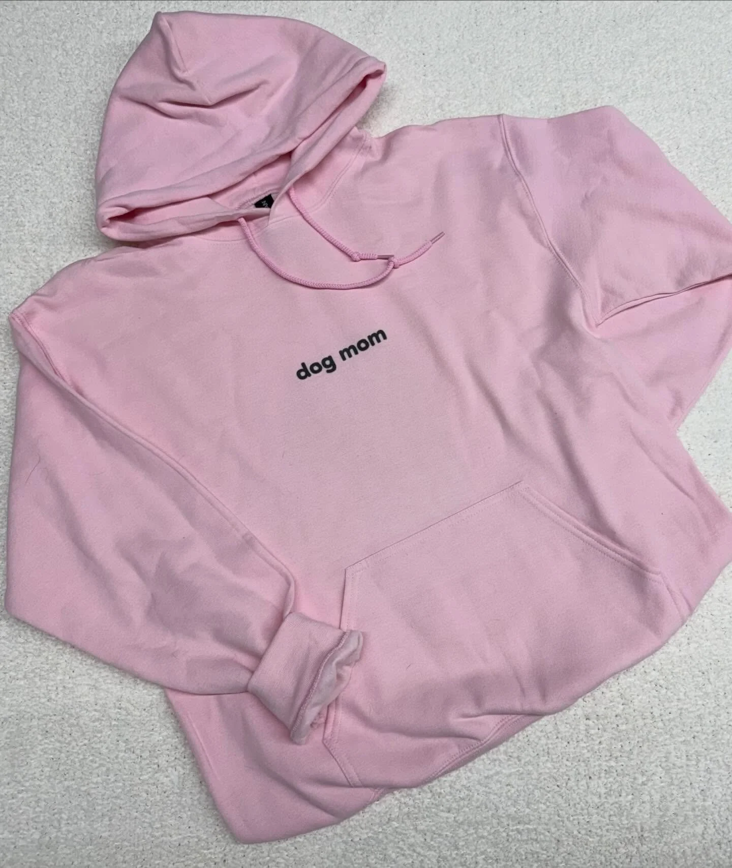 Custom Dog Mom/Dad Hoodies.
Available in gray, pink or light blue.
S-XL
We would just need a good, face on picture of your pup!