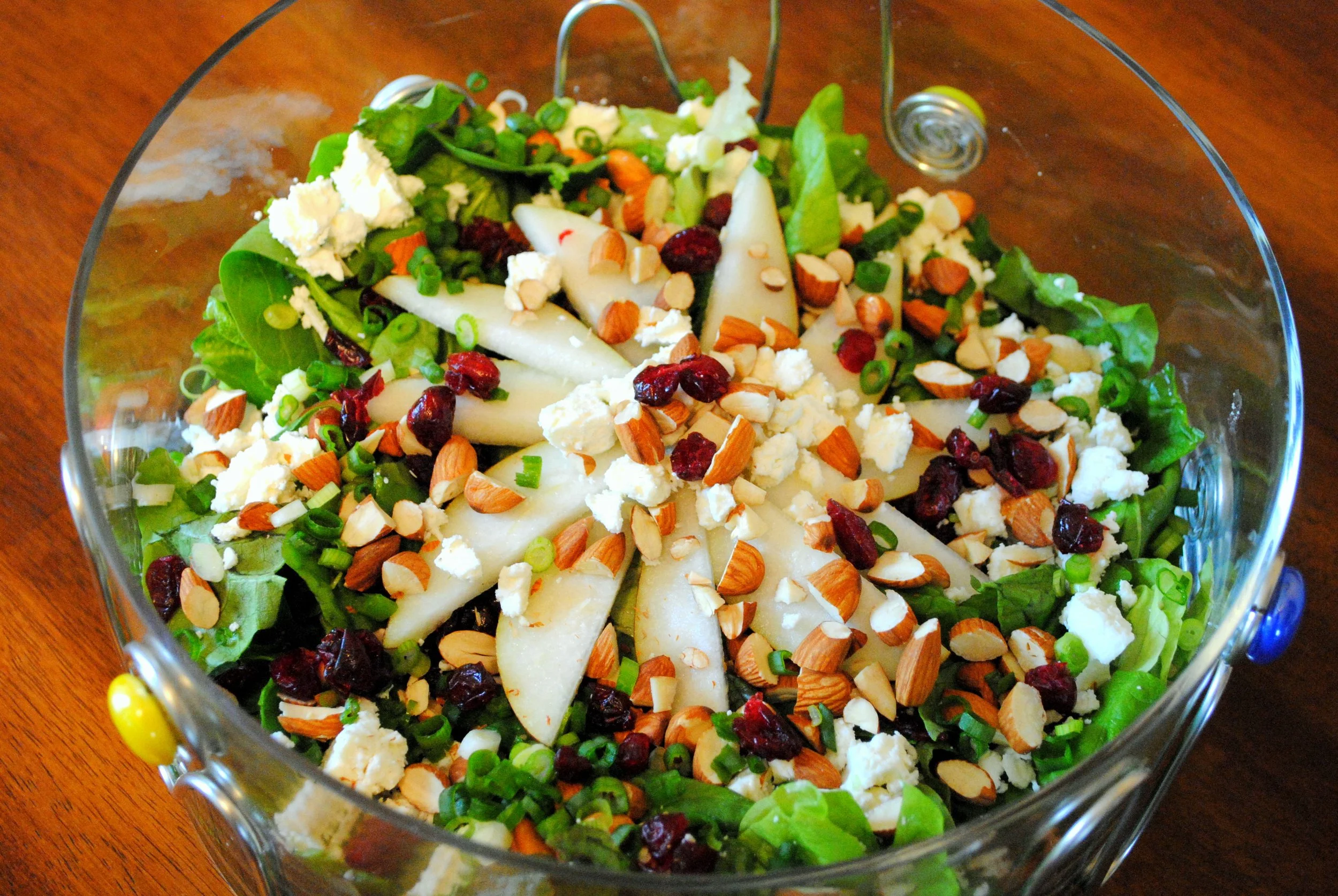 Spinach Salad with Pears, Cranberries, and Roasted Almonds