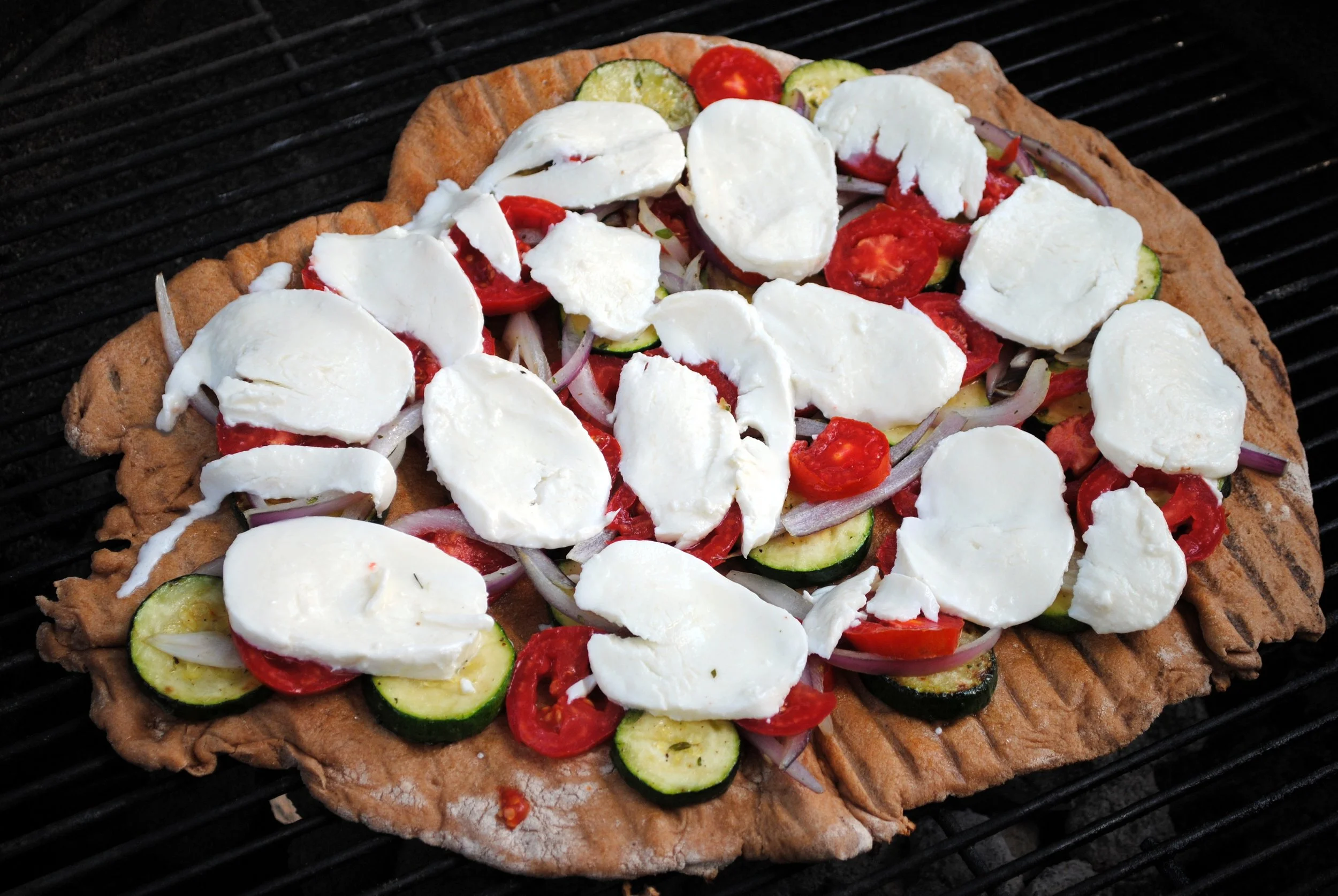 Grilled Pizza with Tomato, Basil, and Grilled Zucchini