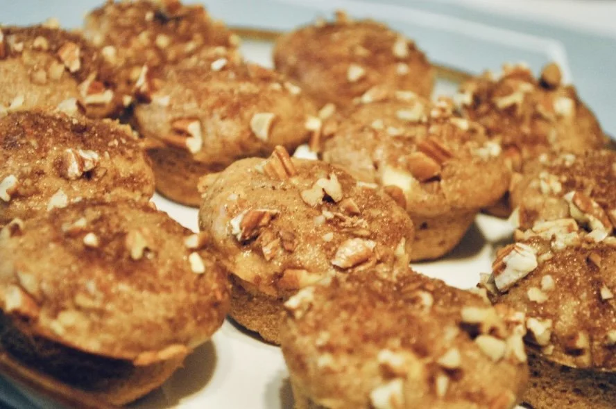 Healthy Apple Muffins with Pecan Topping