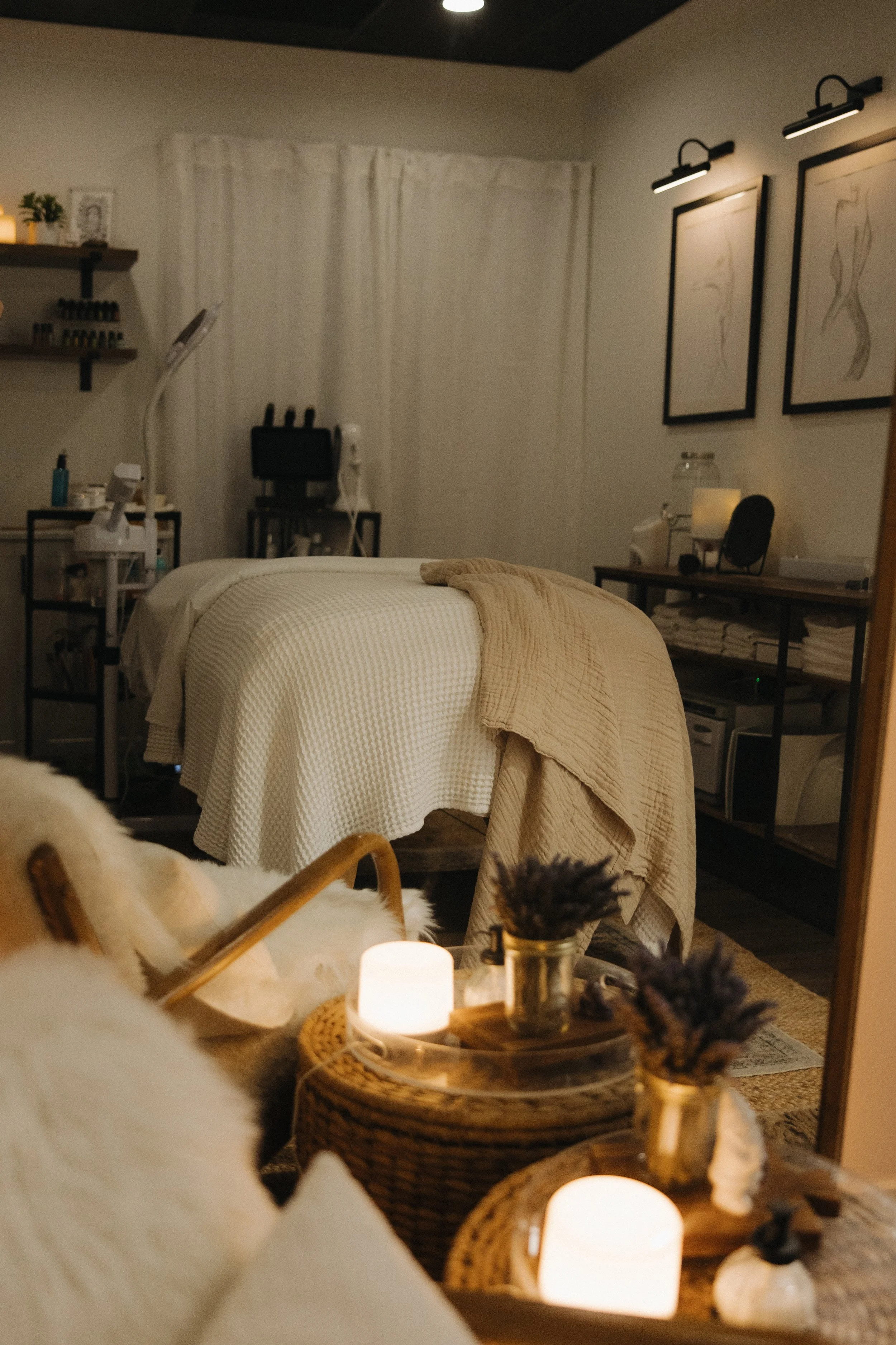 Lyons Den Room Example 1