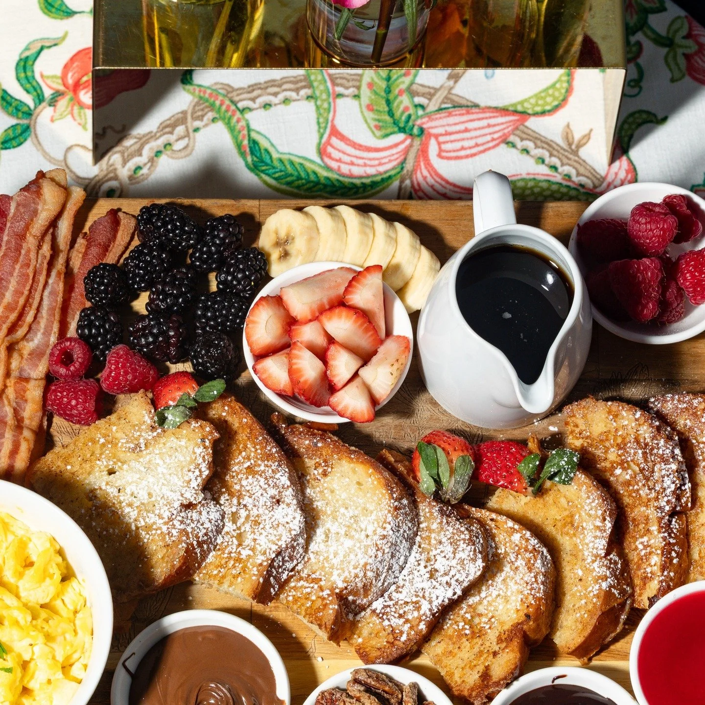 Breakfast&hellip; but make it an experience.

French toast boards + avocado toast boards designed for full-day meetings that deserve more than basic catering.

Interactive. Elevated. Actually exciting to eat at 8am.

Because corporate doesn&rsquo;t h