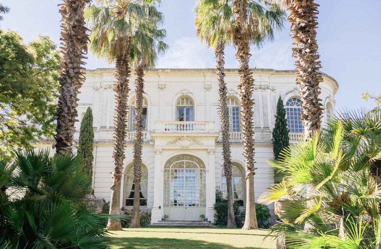 Domaine Rocabella
Location: Le Pradet, on the French Mediterranean coast in the Var department, just east of Toulon, 1 hour from Marseille Airport, 1 hour 15 minutes from Nice Airport
Capacity: 150 guests
Accommodation: 80 guests
Budget: €34,000+
