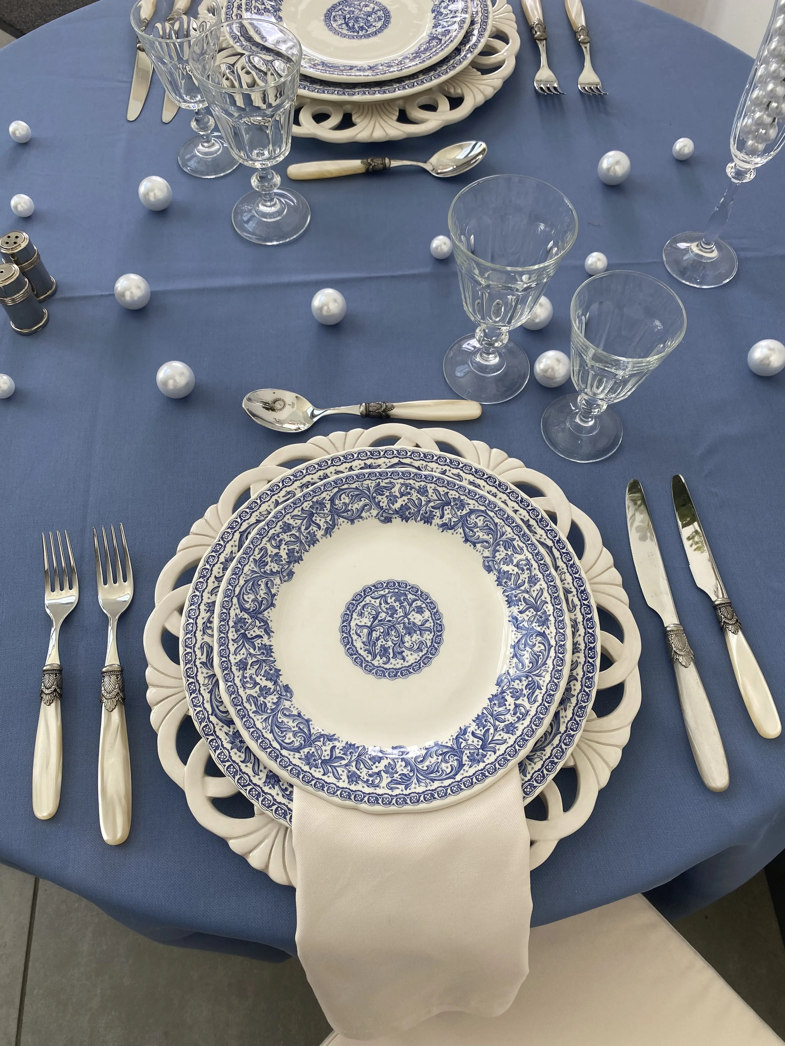 What French Wedding Suppliers Do I Need to Book for My Destination Wedding in Provence and French Riviera?